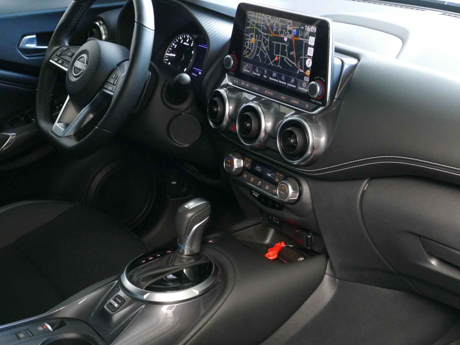 Nissan Juke N-DESIGN NAVI STOEL/STUUR.VERW. LED CAMERA KEYLESS LMV - 34/79