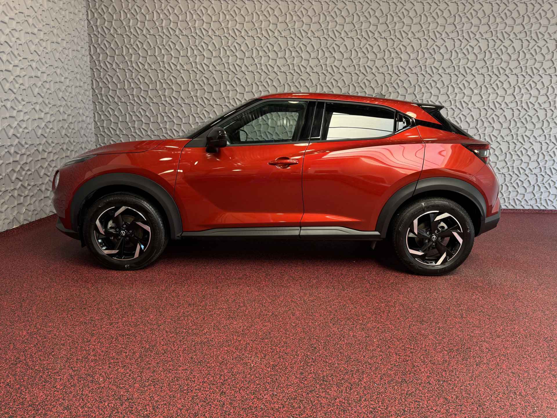 Nissan Juke N-DESIGN NAVI STOEL/STUUR.VERW. LED CAMERA KEYLESS LMV - 64/79