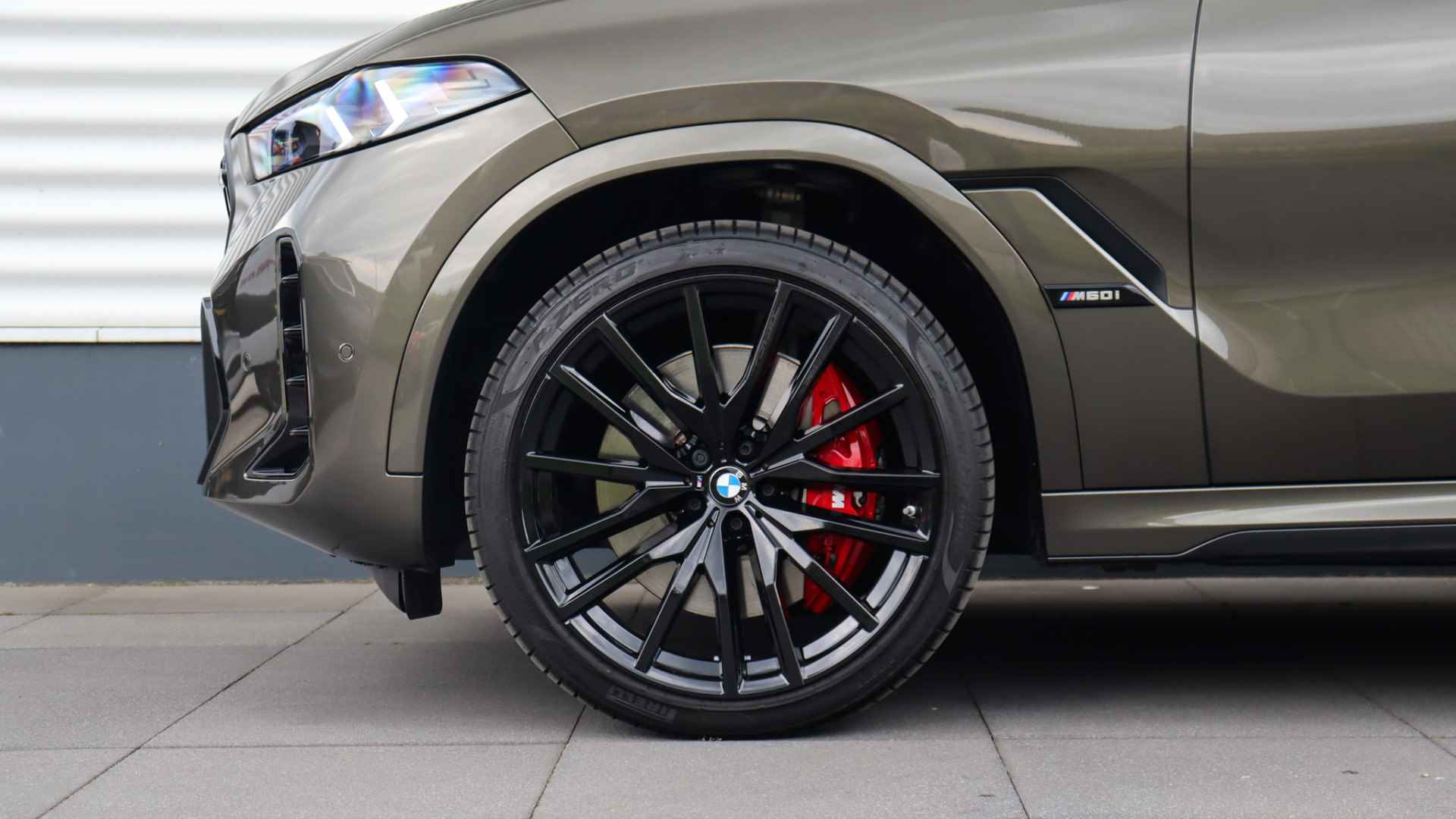 BMW X6 M60i xDrive M-Sport Pro | Sky Lounge | Massage | Harman/Kardon | Soft-Close | Trekhaak | Stoelventilatie - 4/44