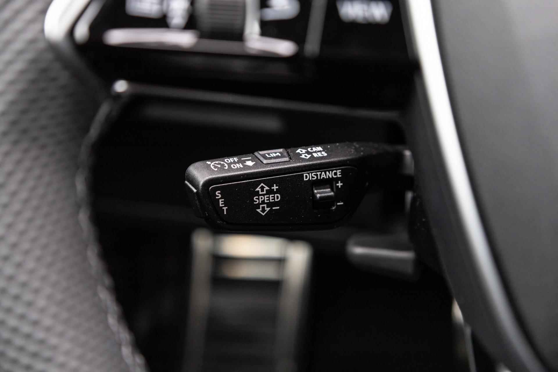 Audi Q8 Sportback e-tron 55 quattro 408pk S Edition Competition 115 kWh | B&O | Trekhaak | Panoramadak - 52/54