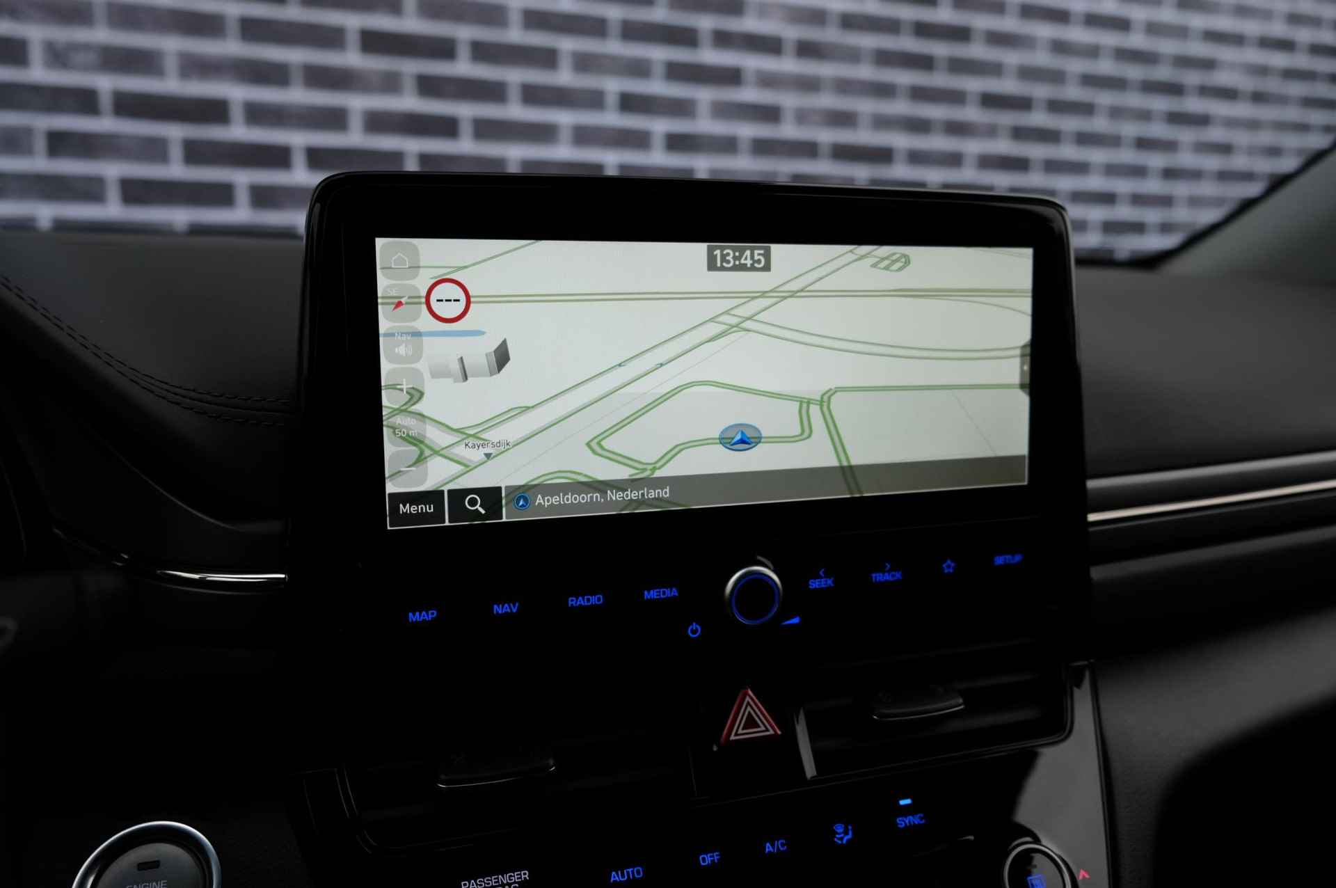 Hyundai IONIQ 1.6 GDi Comfort - Plus | Adaptieve Cruise Control | PDC | Camera | Navigatie | Stoel/Stuur Verwarming | Apple Carplay | LED-Verlichting | - 6/33