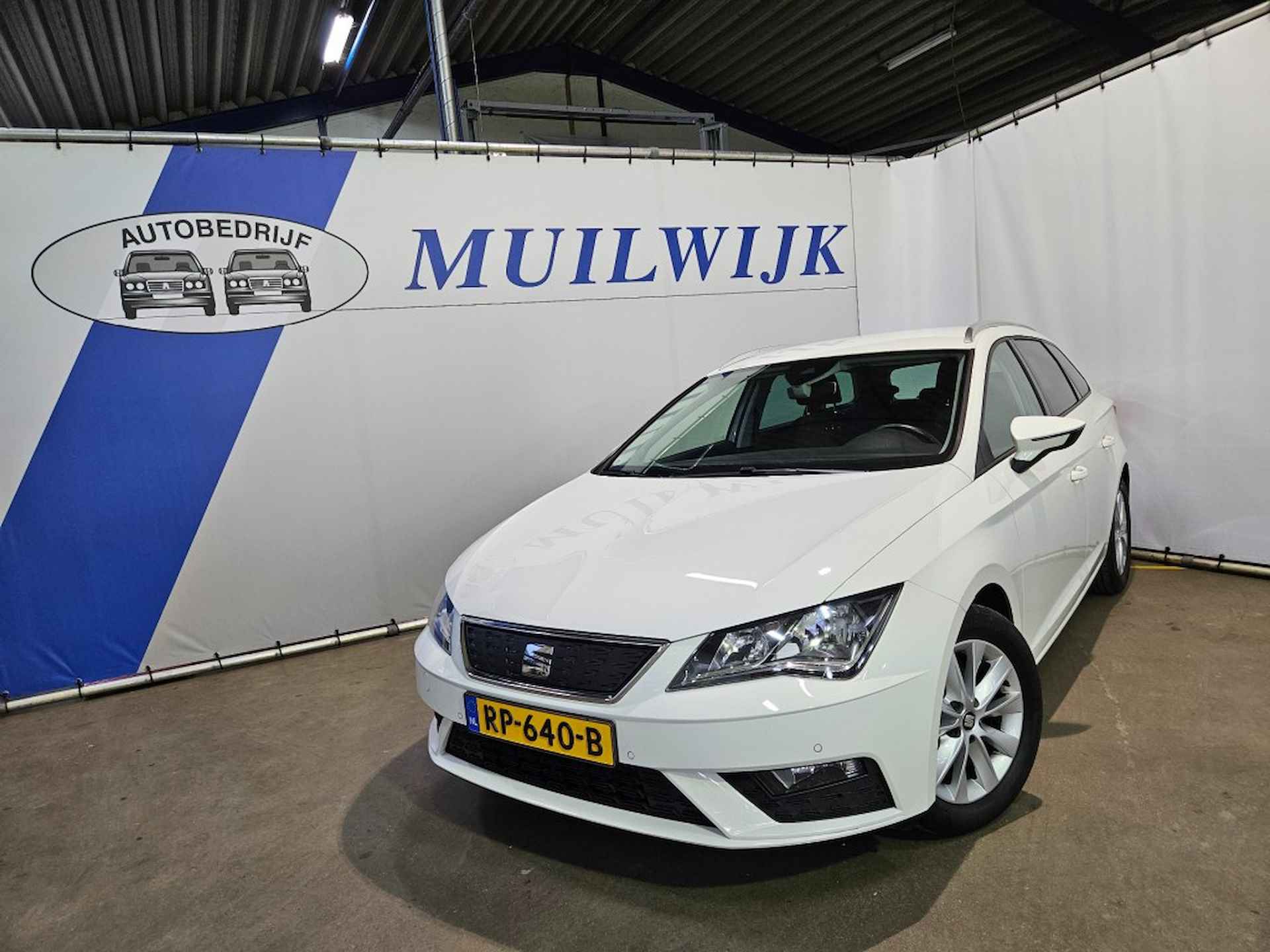 SEAT Leon ST 1.0 EcoTSI Style Business Intense / Navi / NL Auto - 3/49