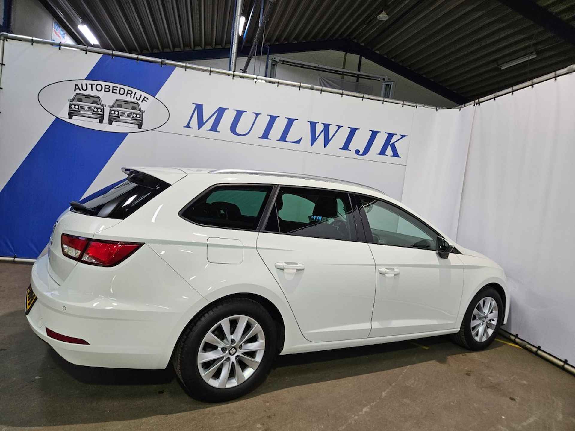 SEAT Leon ST 1.0 EcoTSI Style Business Intense / Navi / NL Auto - 14/49