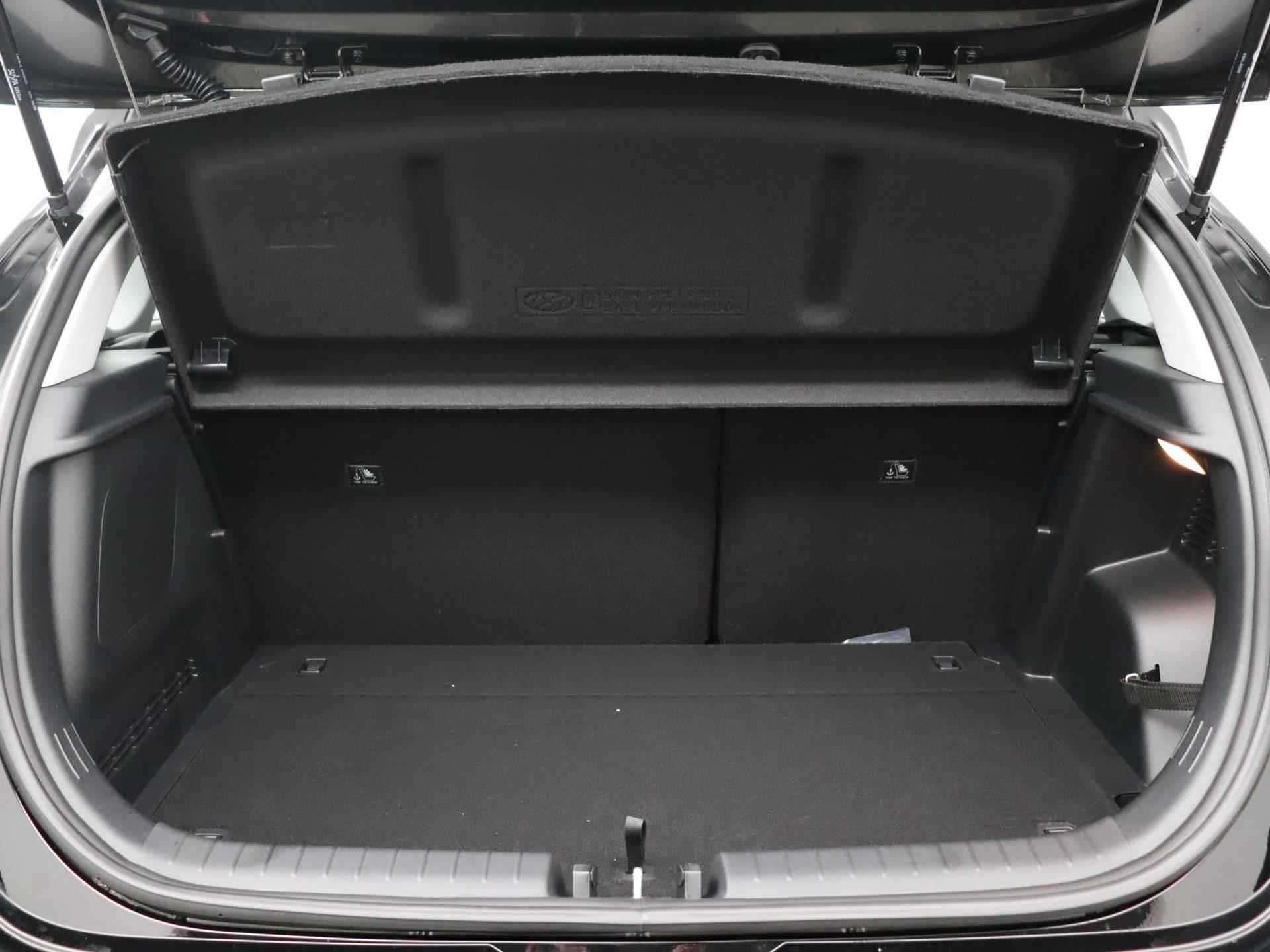 Hyundai i20 1.0 T-GDI Comfort Smart | Incl. €2000,- Voorraadactie! | Nieuwste model! | Navigatie | Apple Carplay | Camera | Lm-wielen | Parkeersensoren | - 25/28