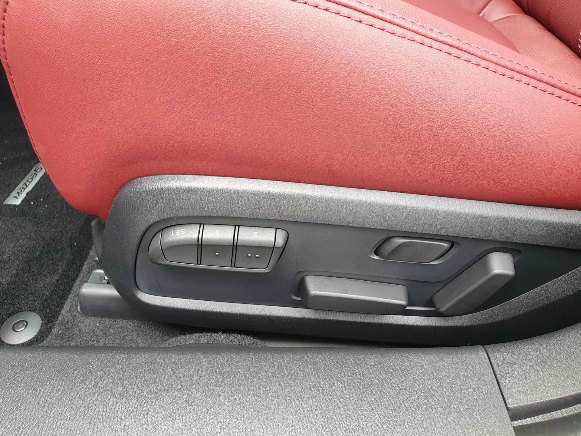 Mazda 6 Sportbreak 2.5 SkyActiv-G 194 Homura | Leder | Stoel ventilatie vóór | Navigatie | Camera | Bose Geluidssysteem | - 8/39