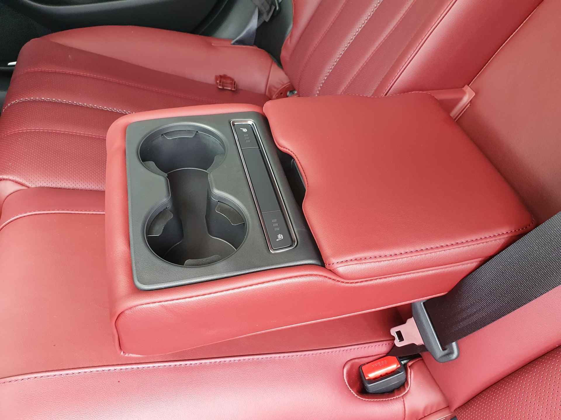 Mazda 6 Sportbreak 2.5 SkyActiv-G 194 Homura | Leder | Stoel ventilatie vóór | Navigatie | Camera | Bose Geluidssysteem | - 10/39
