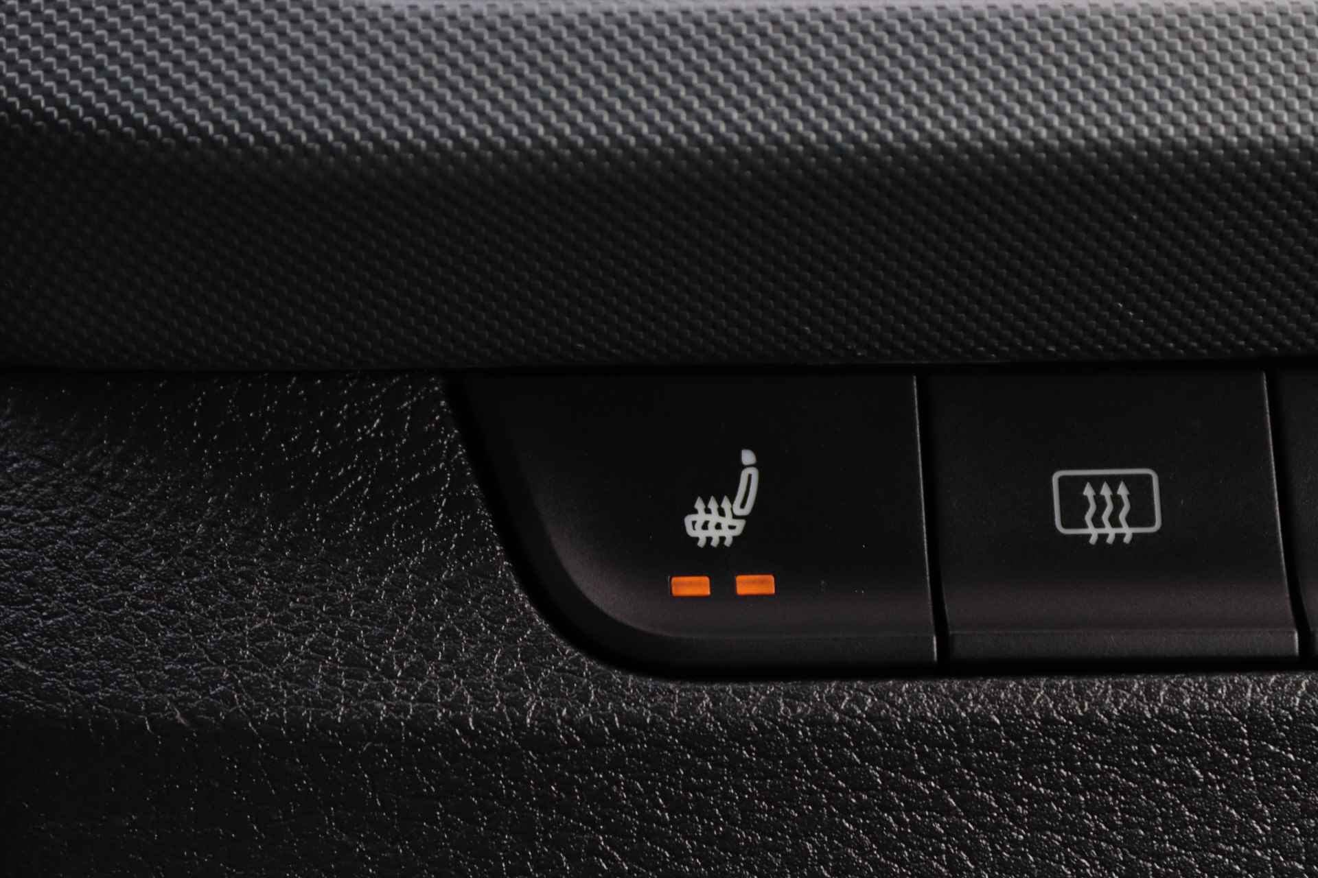 Škoda Fabia 1.0 MPI 75 pk Cool Plus | Airco | Bluetooth | PDC Achter | DAB | 16'' LM | Stoelverwarming | - 25/37