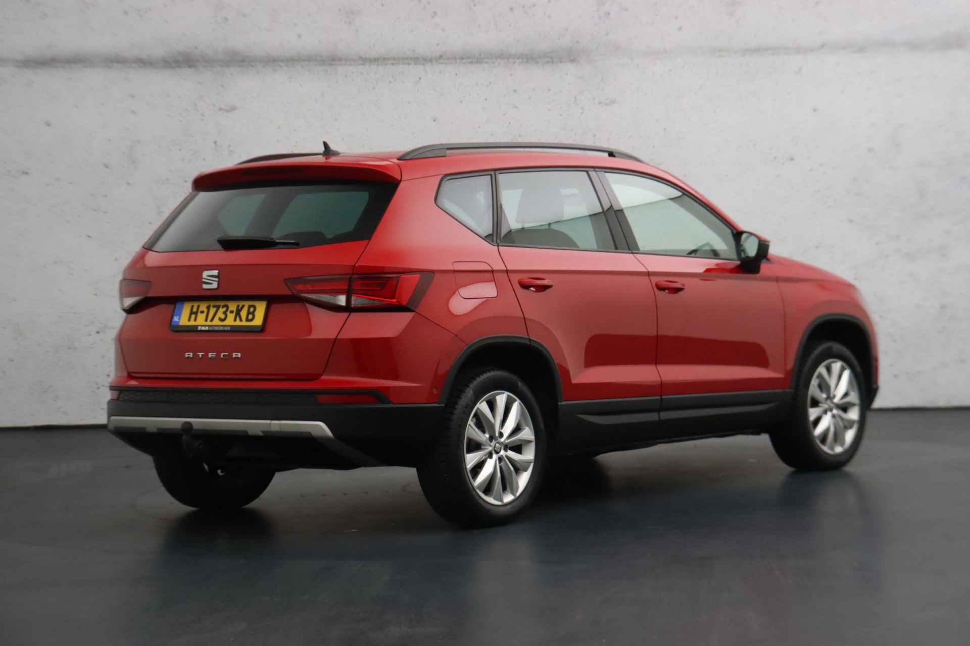 SEAT Ateca 1.0 EcoTSI Business Intense | Trekhaak | Camera | LED | Apple carplay | DAB+ - 24/32