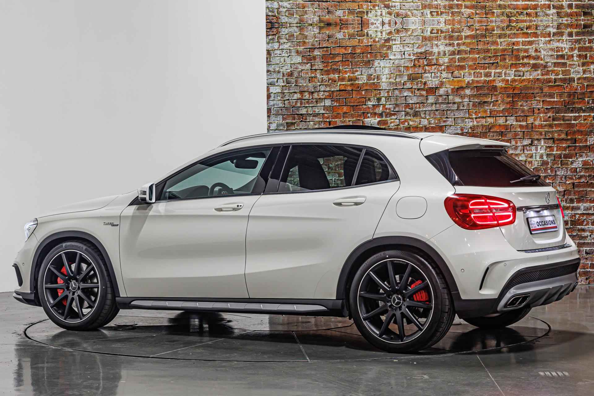 Mercedes-Benz GLA-klasse AMG 45 4Matic Edition 1 I Schuif/kantel dak I Stoelverwarming I Rijklaarprijs - 12/37