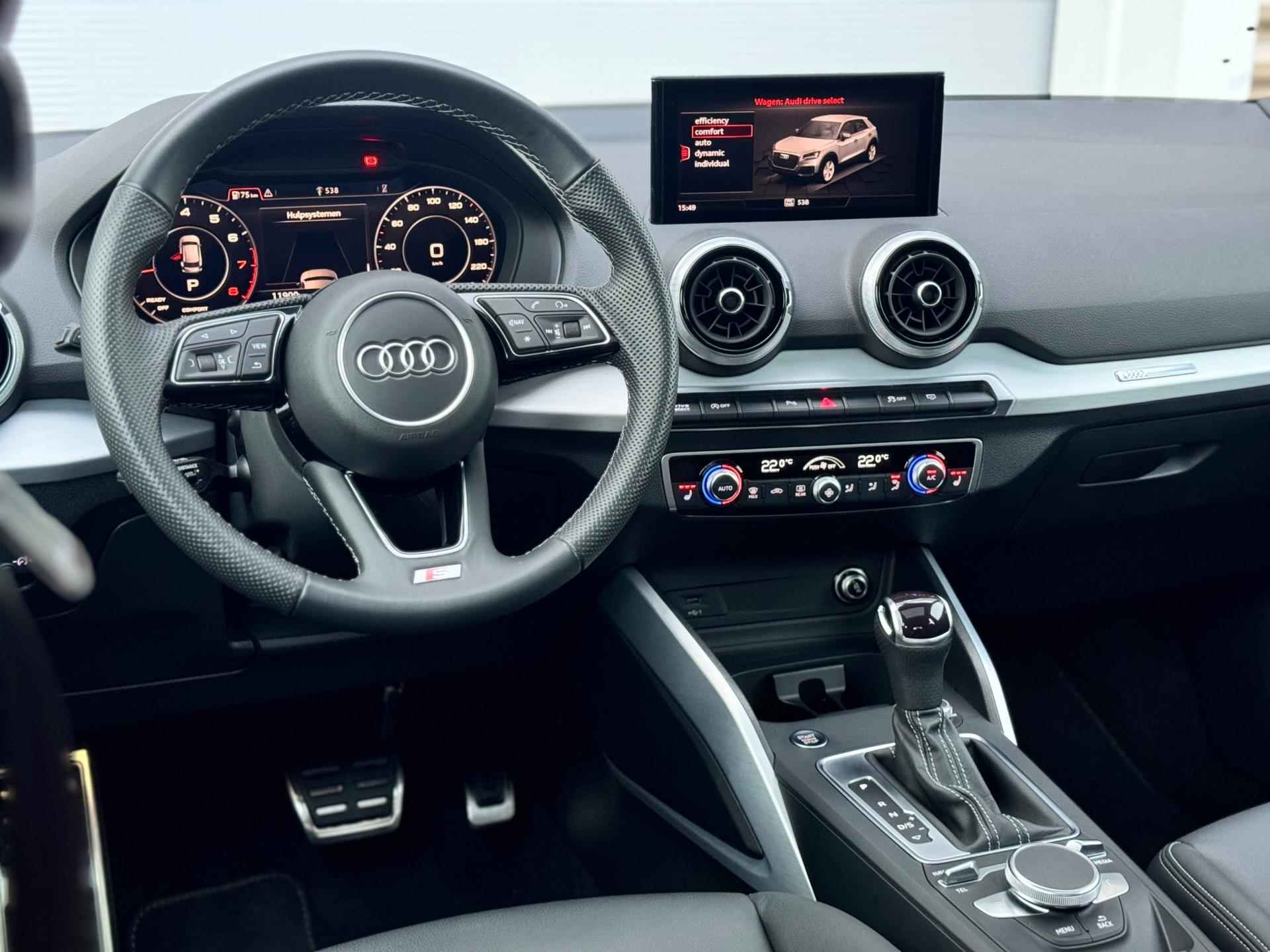 Audi Q2 35 TFSI 3xS-Line Pano/Keyless/Camera - 13/27