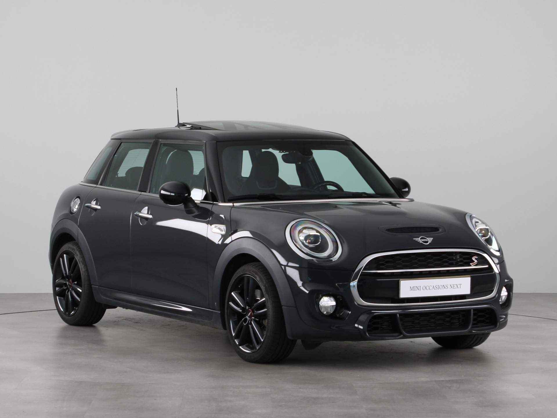 MINI 5-deurs Cooper S Knightsbridge Edition Aut. - 8/24