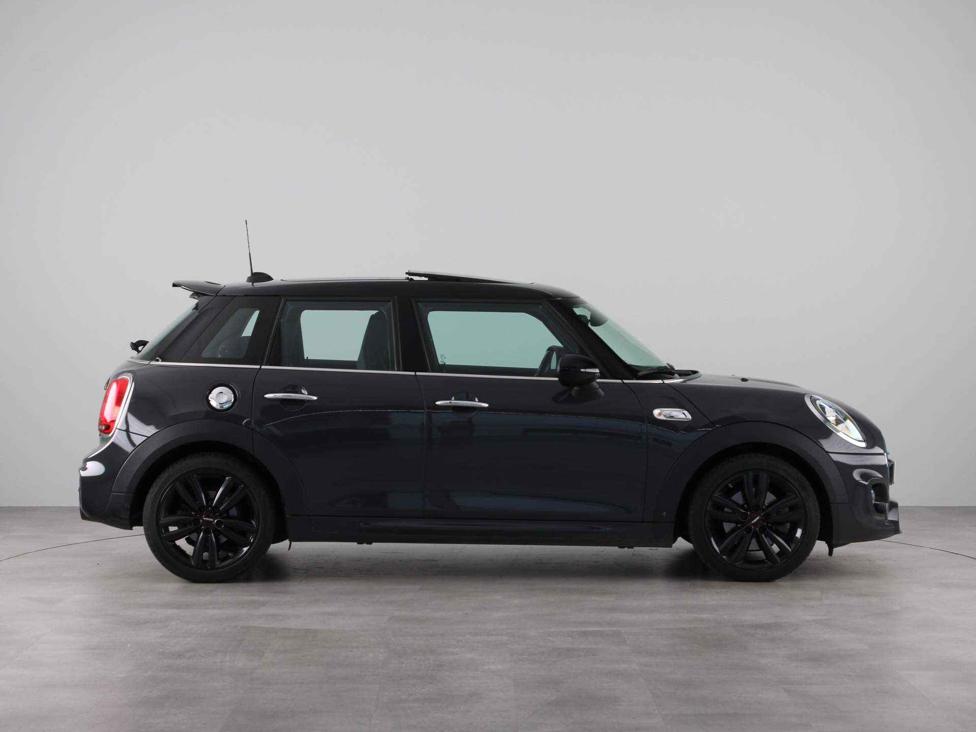 MINI 5-deurs Cooper S Knightsbridge Edition Aut. - 9/24