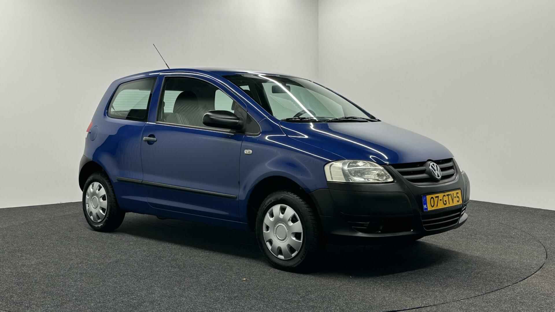 Volkswagen Fox 1.2 Trendline - 4/22