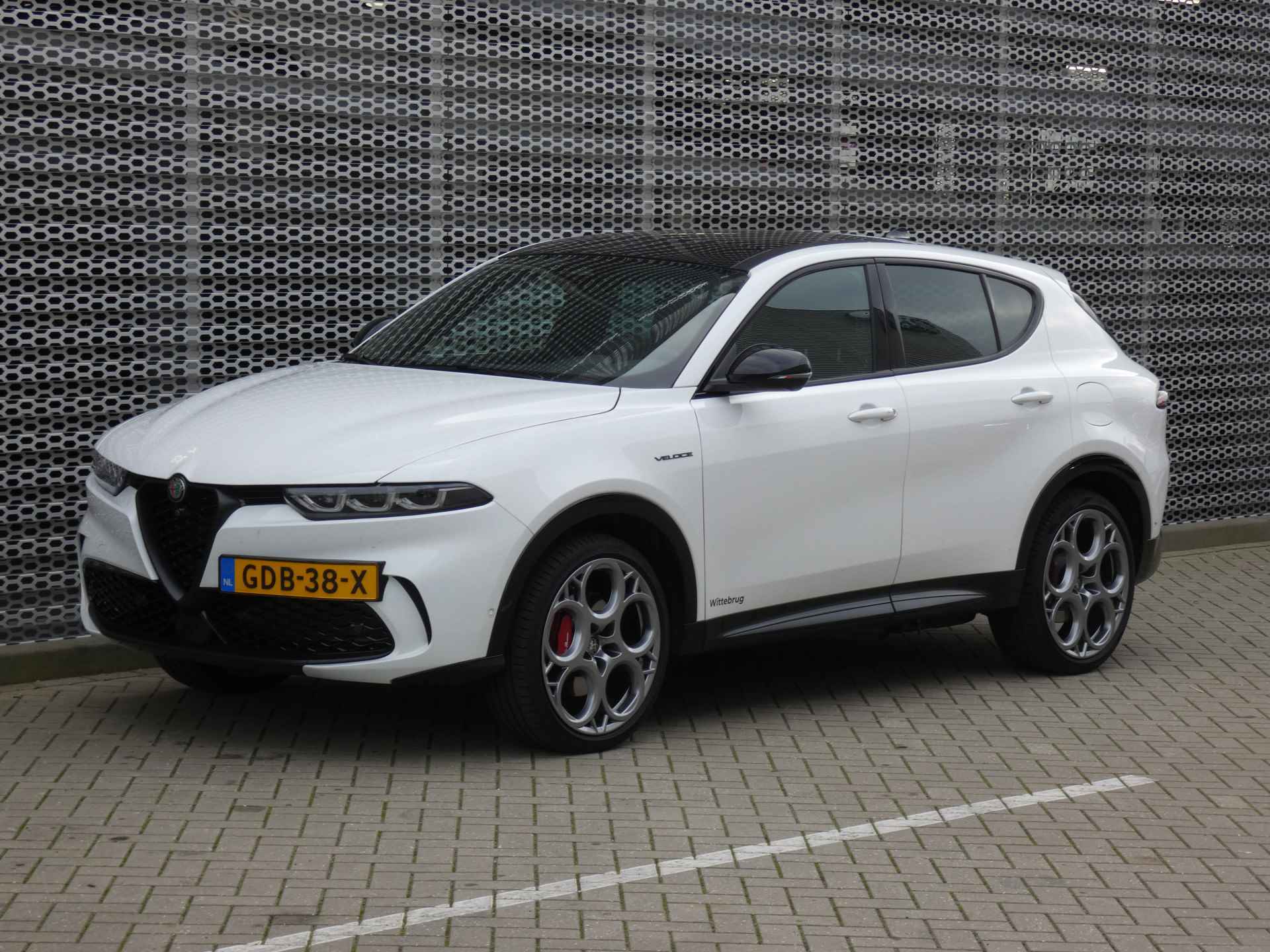 Alfa Romeo Tonale 1.3T 280PK Veloce PHEV | FULL OPTION | Schuifkantel/dak | Pack Technology | 20 INCH velgen | - 3/31