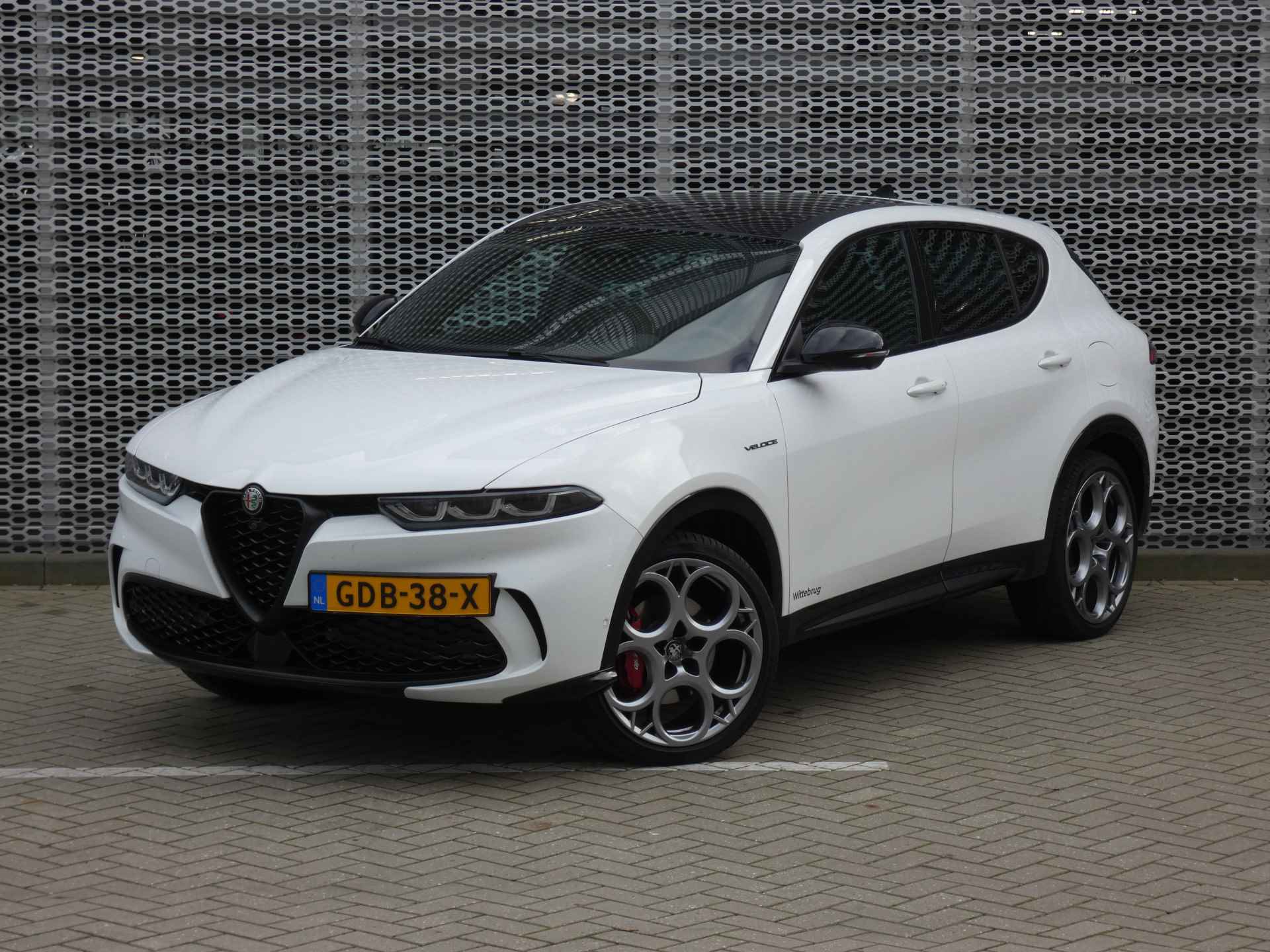 Alfa Romeo Tonale 1.3T 280PK Veloce PHEV | FULL OPTION | Schuifkantel/dak | Pack Technology | 20 INCH velgen | - 28/31