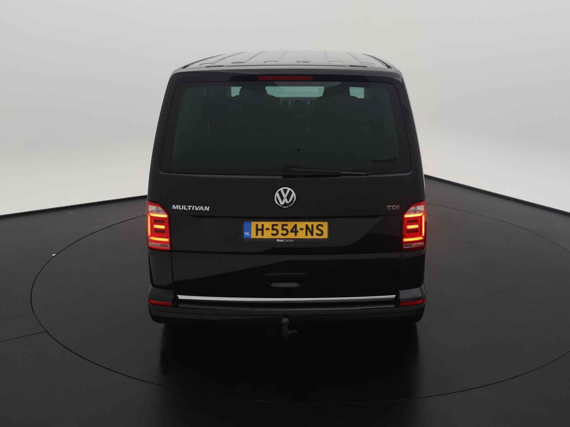 Volkswagen Transporter Multivan 2.0 TDI 204 PK DSG L1H1 7 Pers. Highline Exclusive / Trekhaak / Ad Cruisecontrol / Standverwarming / LED / Camera / 19" LMV - 6/29