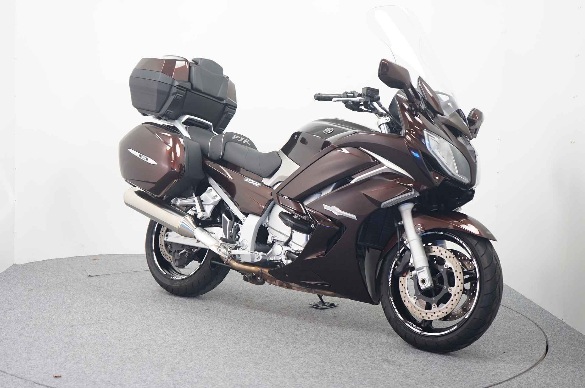 Yamaha FJR 1300 ABS - 2/18