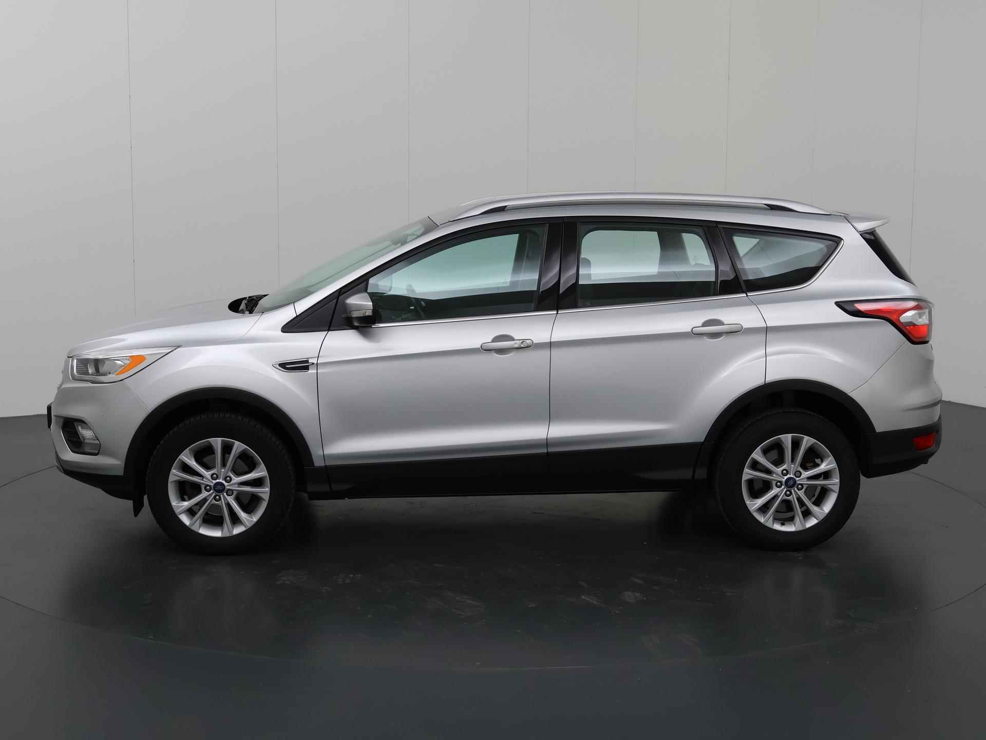 Ford Kuga 1.5 EcoBoost Titanium | Navigatie | Parkeercamera | Voorruitverwarming | Climate Control | - 6/38