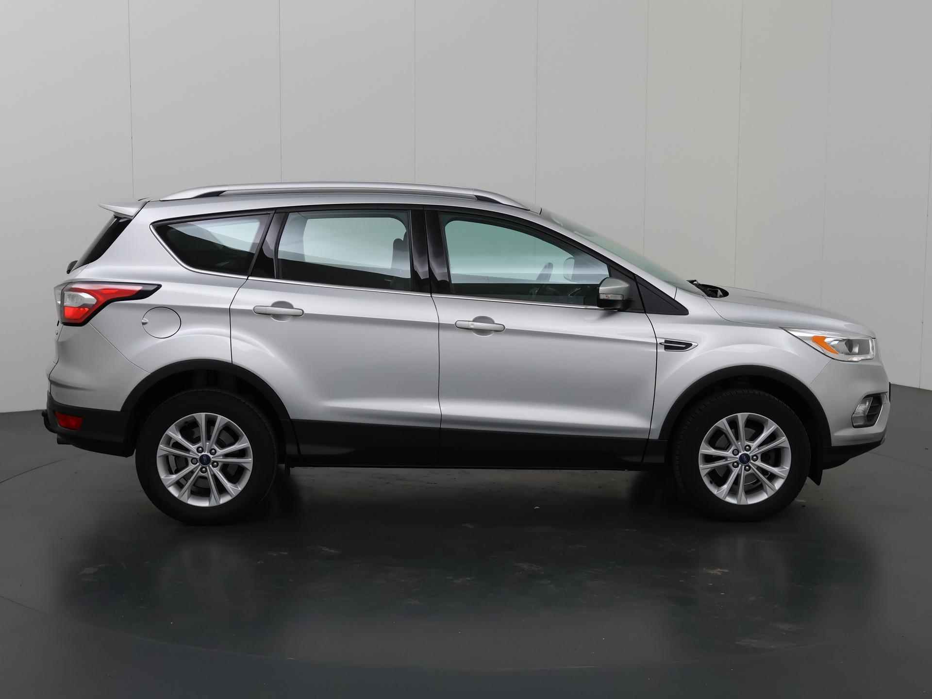 Ford Kuga 1.5 EcoBoost Titanium | Navigatie | Parkeercamera | Voorruitverwarming | Climate Control | - 7/38