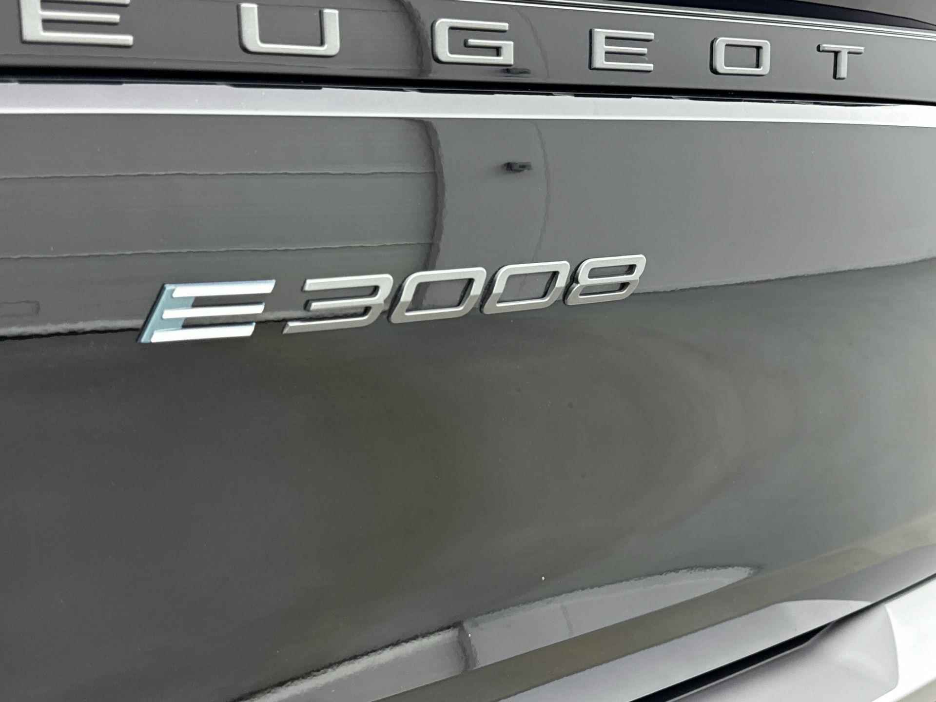 Peugeot e-3008 Allure 73 kWh 210pk | 360 Vision | Adaptive cruise. - 23/33