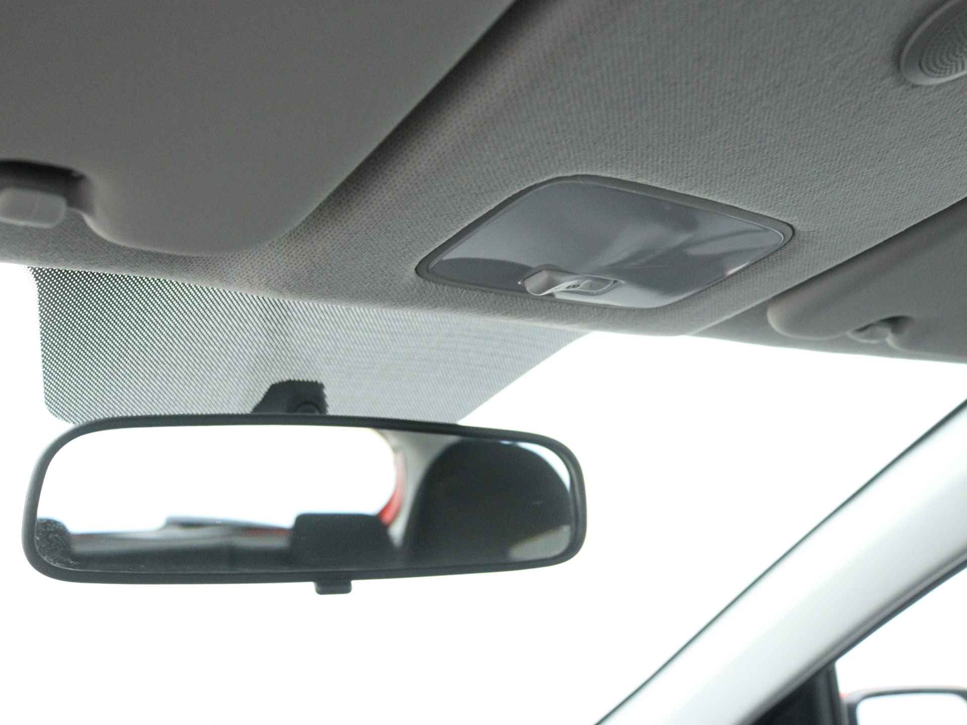 Kia Picanto 1.0 DPi DynamicLine | Airco | Parkeercamera | Apple Carplay / Android Auto | Lichtmetalen Velgen | - 27/38