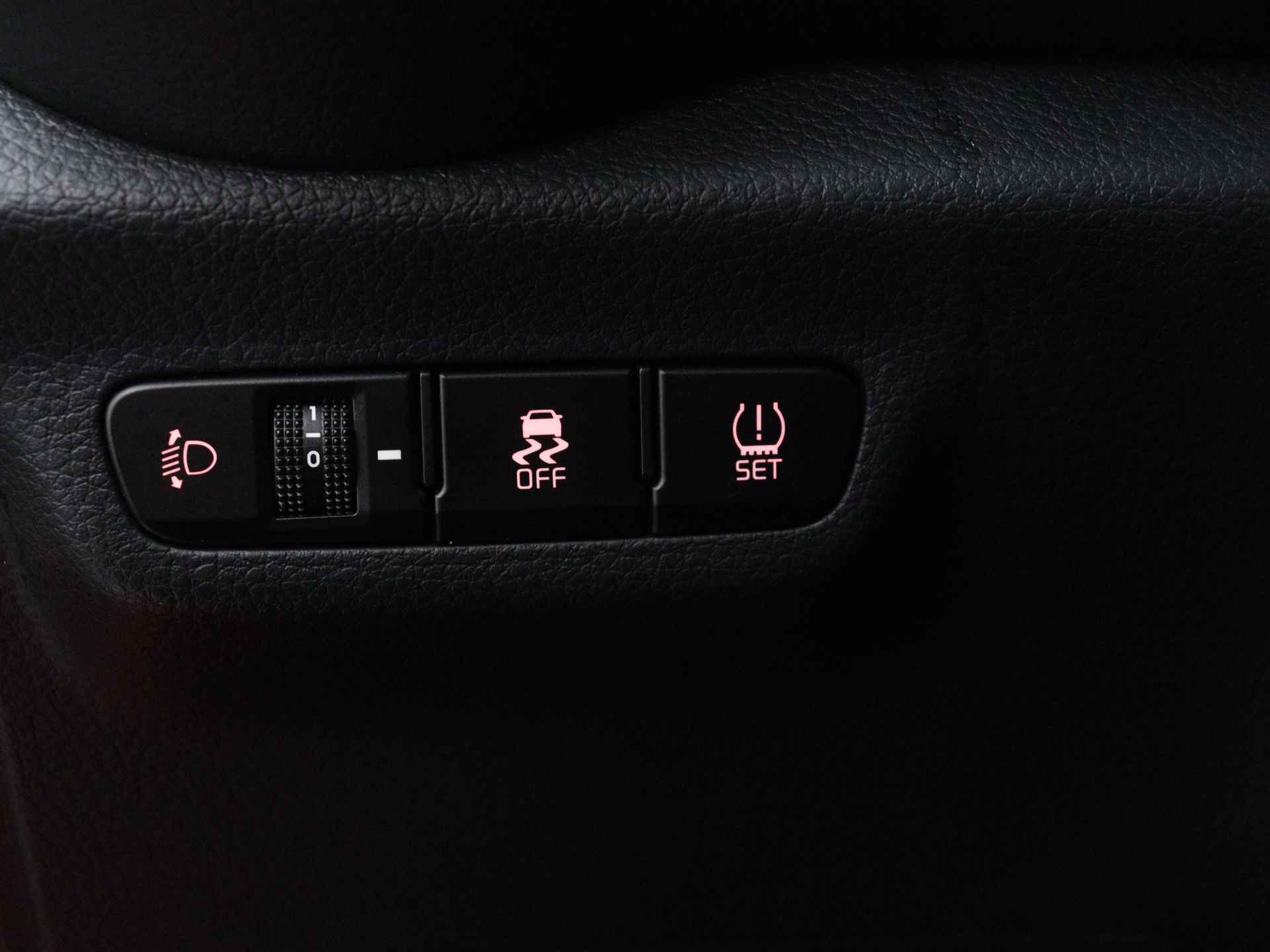 Kia Picanto 1.0 DPi DynamicLine | Airco | Parkeercamera | Apple Carplay / Android Auto | Lichtmetalen Velgen | - 29/38