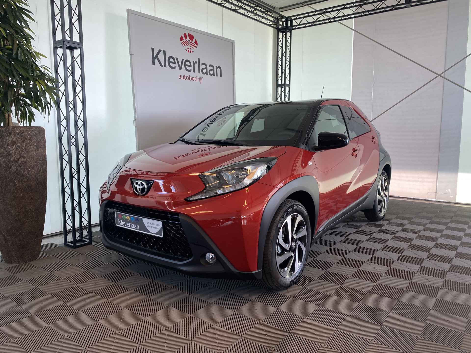 Toyota Aygo X 1.0 VVT-i MT Pulse | Apple Carplay | Camera | Bluetooth | ACC | DAB | Elek. Spiegels | - 3/40