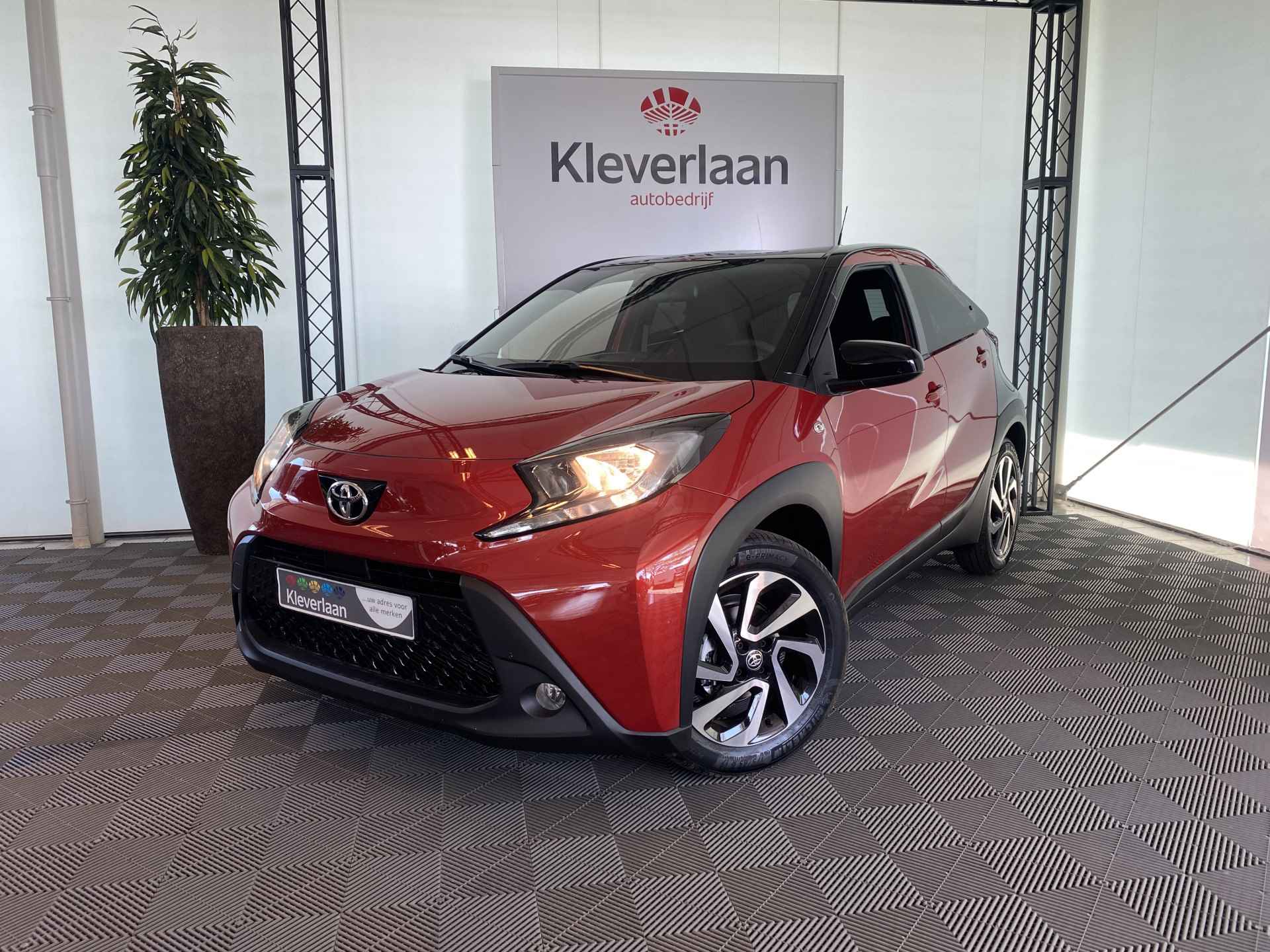 Toyota Aygo X 1.0 VVT-i MT Pulse | Apple Carplay | Camera | Bluetooth | ACC | DAB | Elek. Spiegels | - 6/40