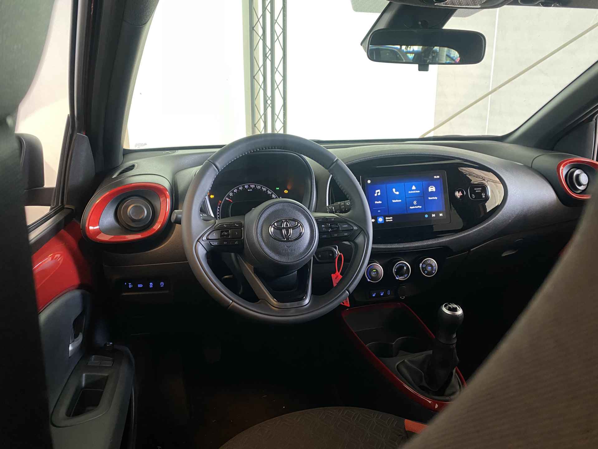 Toyota Aygo X 1.0 VVT-i MT Pulse | Apple Carplay | Camera | Bluetooth | ACC | DAB | Elek. Spiegels | - 12/40