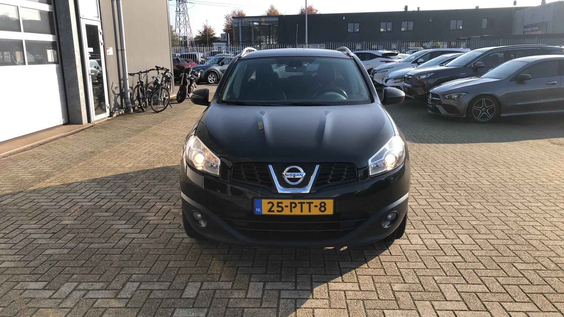 Nissan Qashqai 1.6 Connect Edition - 7/12