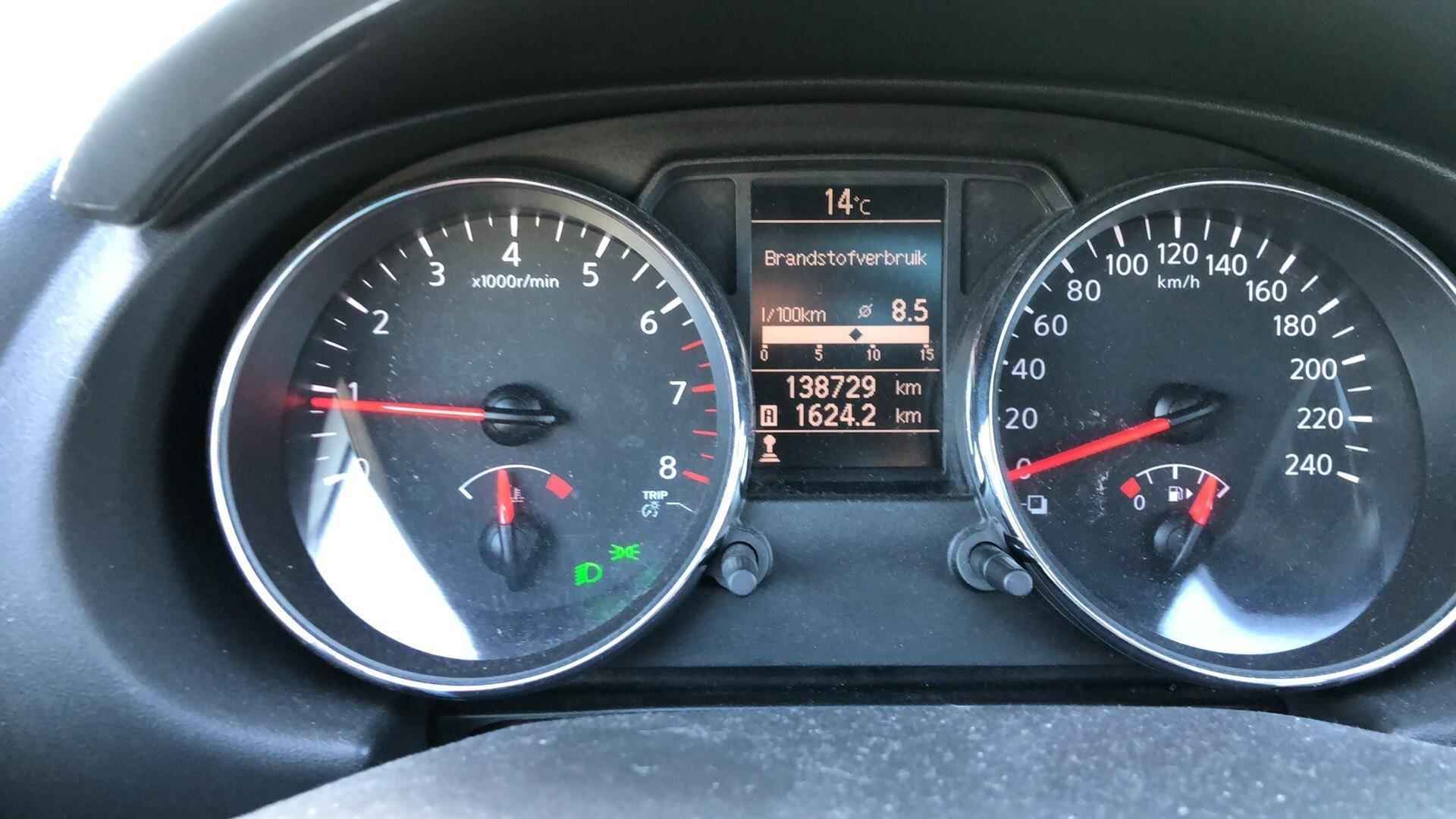 Nissan Qashqai 1.6 Connect Edition - 10/12