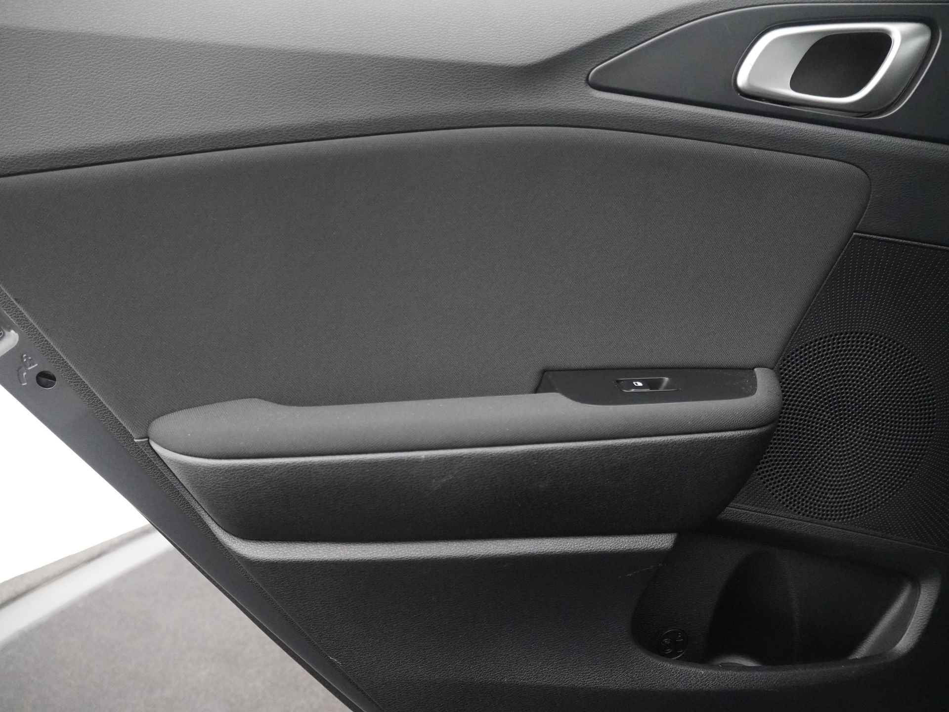 Kia Ceed Sportswagon 1.0 T-GDi DynamicLine - Navigatie - Camera - Climate control - Cruise control - Fabrieksgarantie tot 04-2026 - 37/49