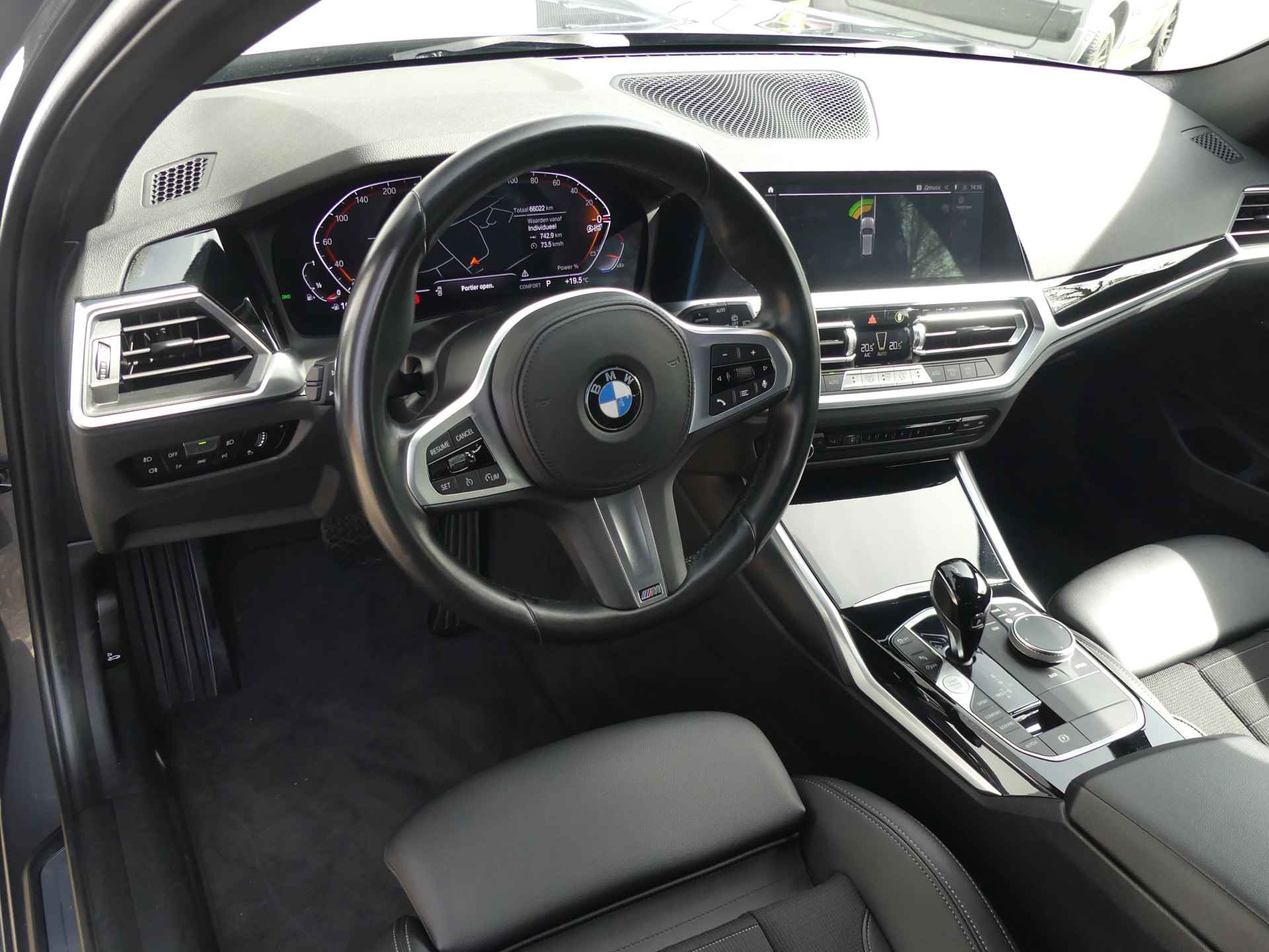 BMW 3 Serie Touring 318i Business Edition Automaat | Sportstoelen | Led | Navi | PDC V+A | 18"LMV | - 7/39