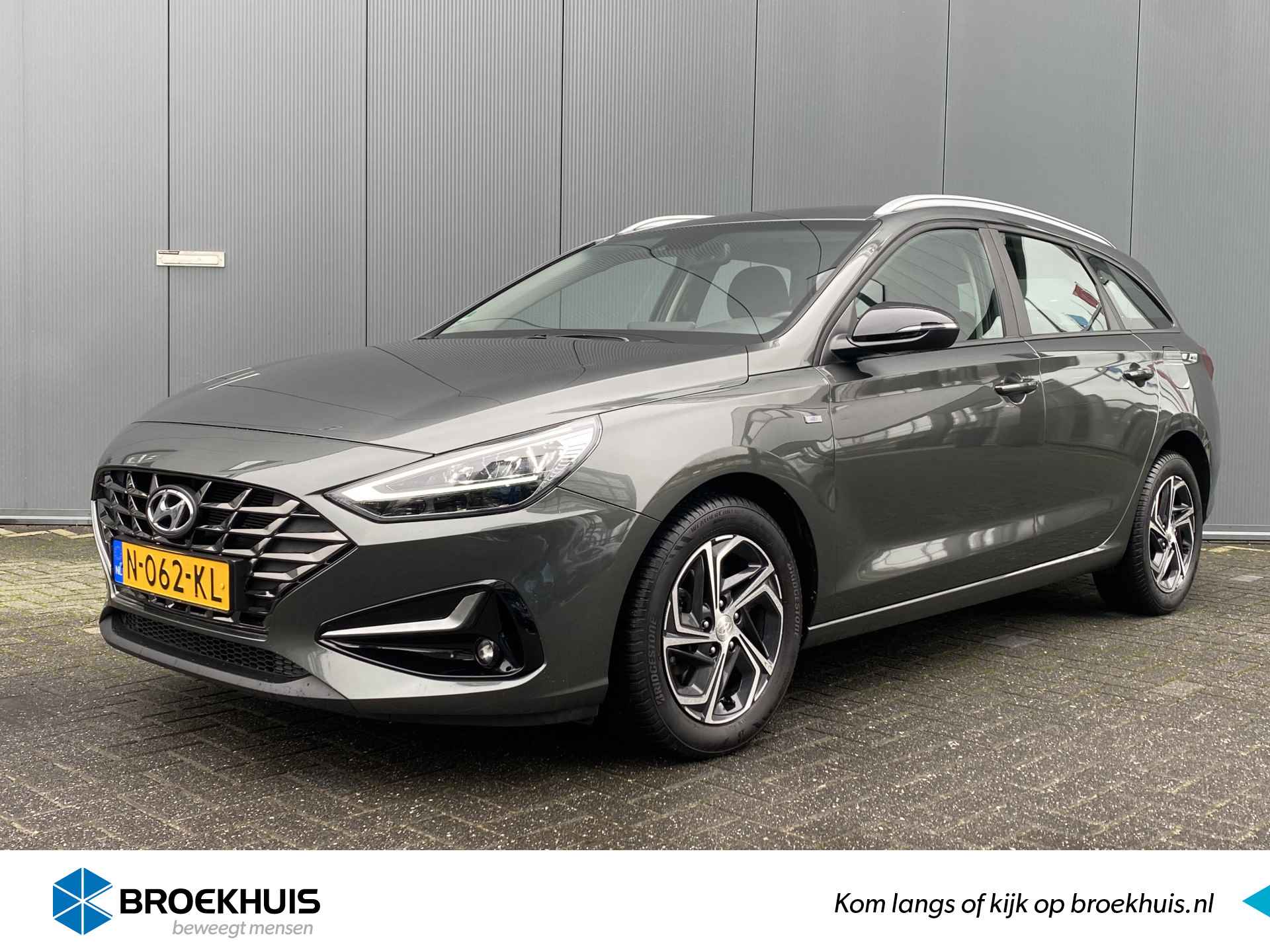 Hyundai i30 Wagon 1.0 TGD-i 120pk MHEV Comfort Smart | Camera | Climate | Keyless | NL. Auto | Full Led | Navigatie | 16" Lichtmetaal | Park - 1/27