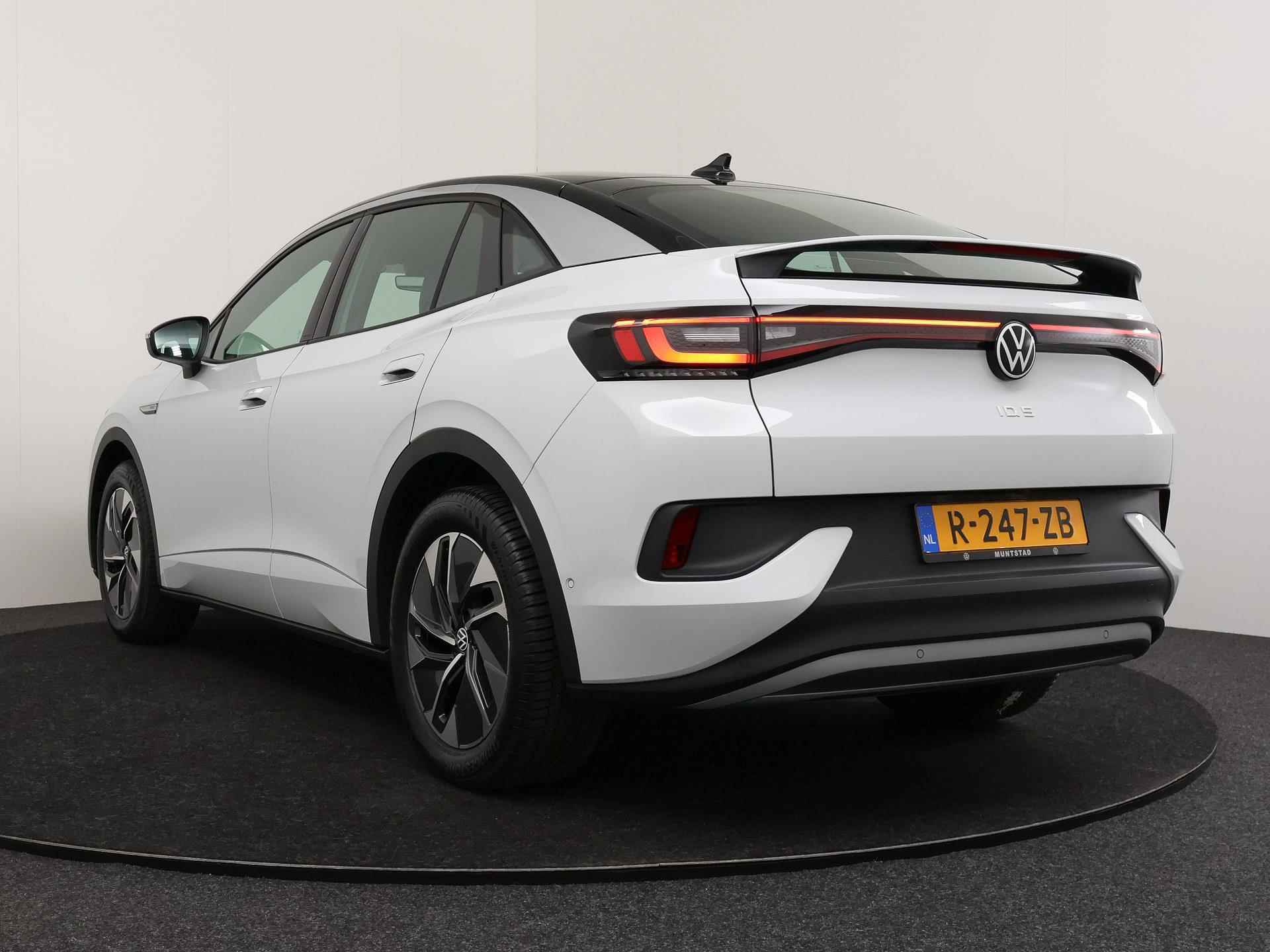 Volkswagen ID.5 Pro 77 kWh | Adapt. Cruise | Navigatie | Apple Carplay | Stoel & Stuurwielverwarming | Camera | - 8/47