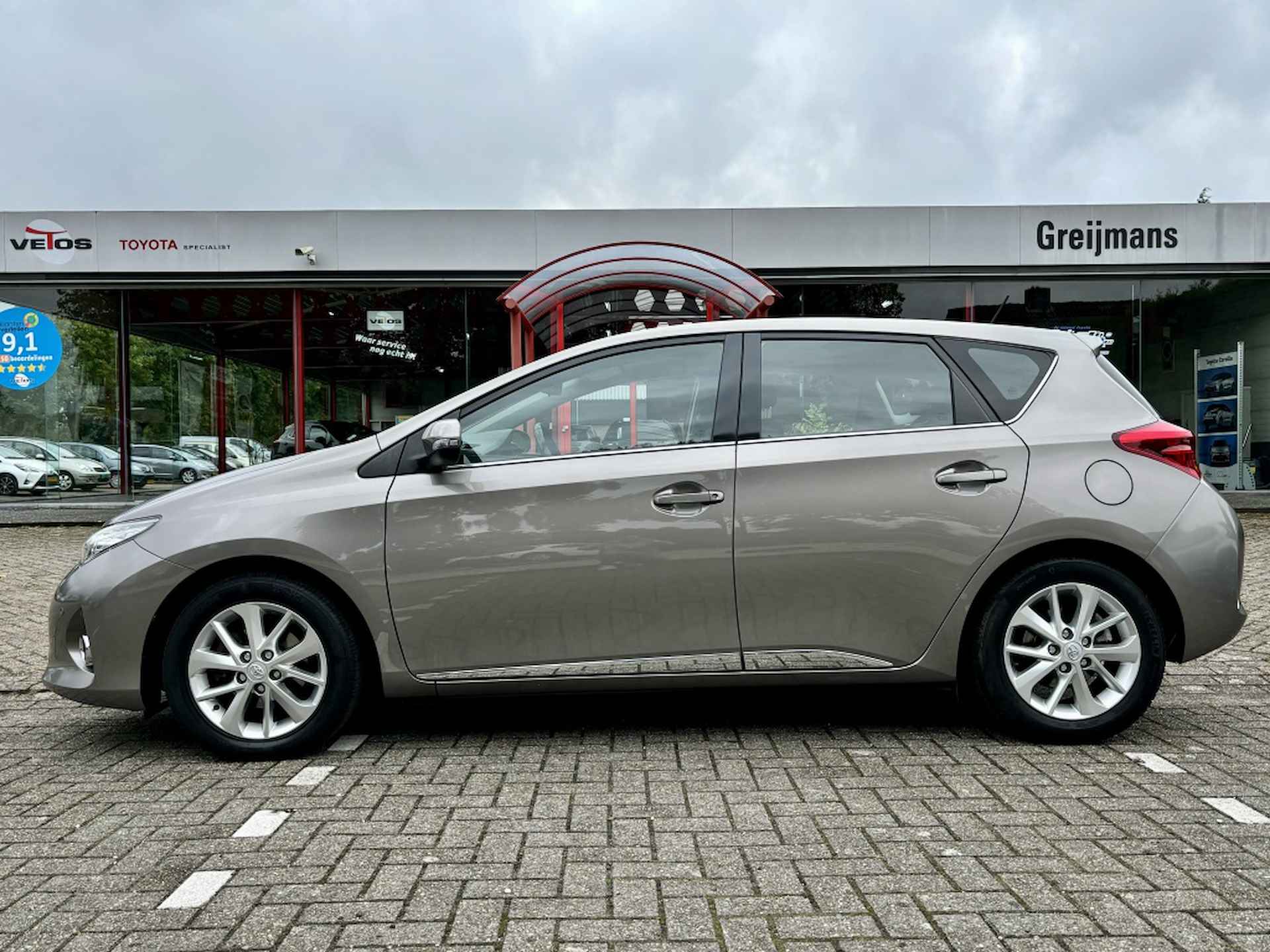 Toyota Auris 1.3 Business | Navigatie | Camera | Afn. Trekhaak - 2/27