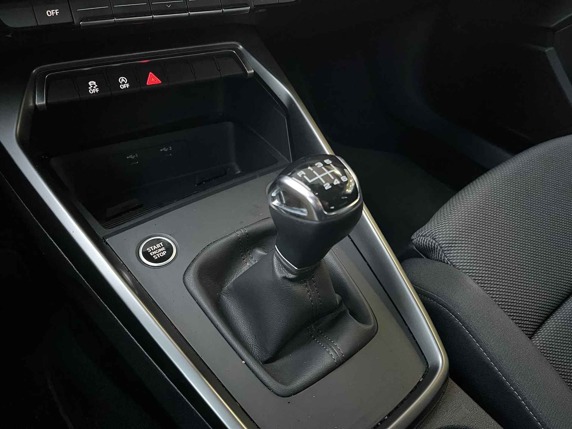 Audi A3 Sportback 30 TFSI Business edition / Led / Audi virtual cockpit /  / Audi smartphone interface / 12 Maanden Audi Select + - 18/24