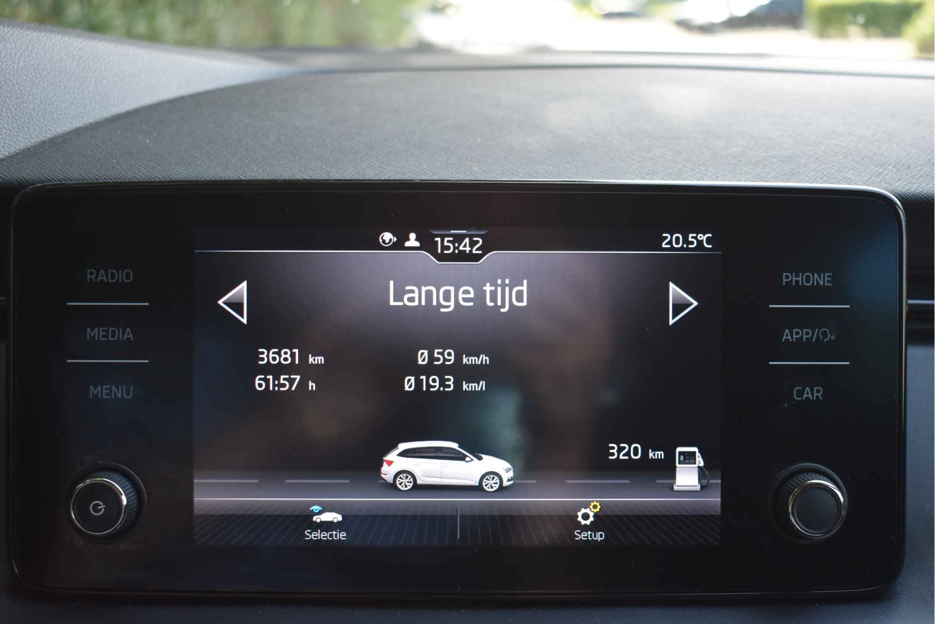 Škoda Scala 1.0 TSI Ambition | NL-Auto | Trekhaak | Carplay | DAB | Cruise Cont | Airco | Full LED | NAP - 46/59