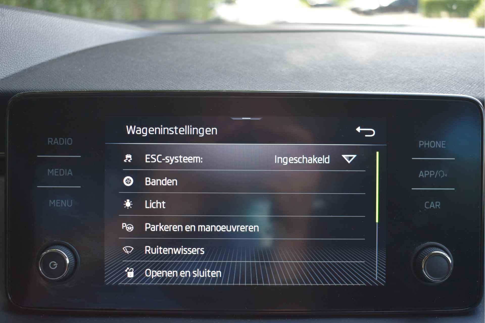 Škoda Scala 1.0 TSI Ambition | NL-Auto | Trekhaak | Carplay | DAB | Cruise Cont | Airco | Full LED | NAP - 47/59