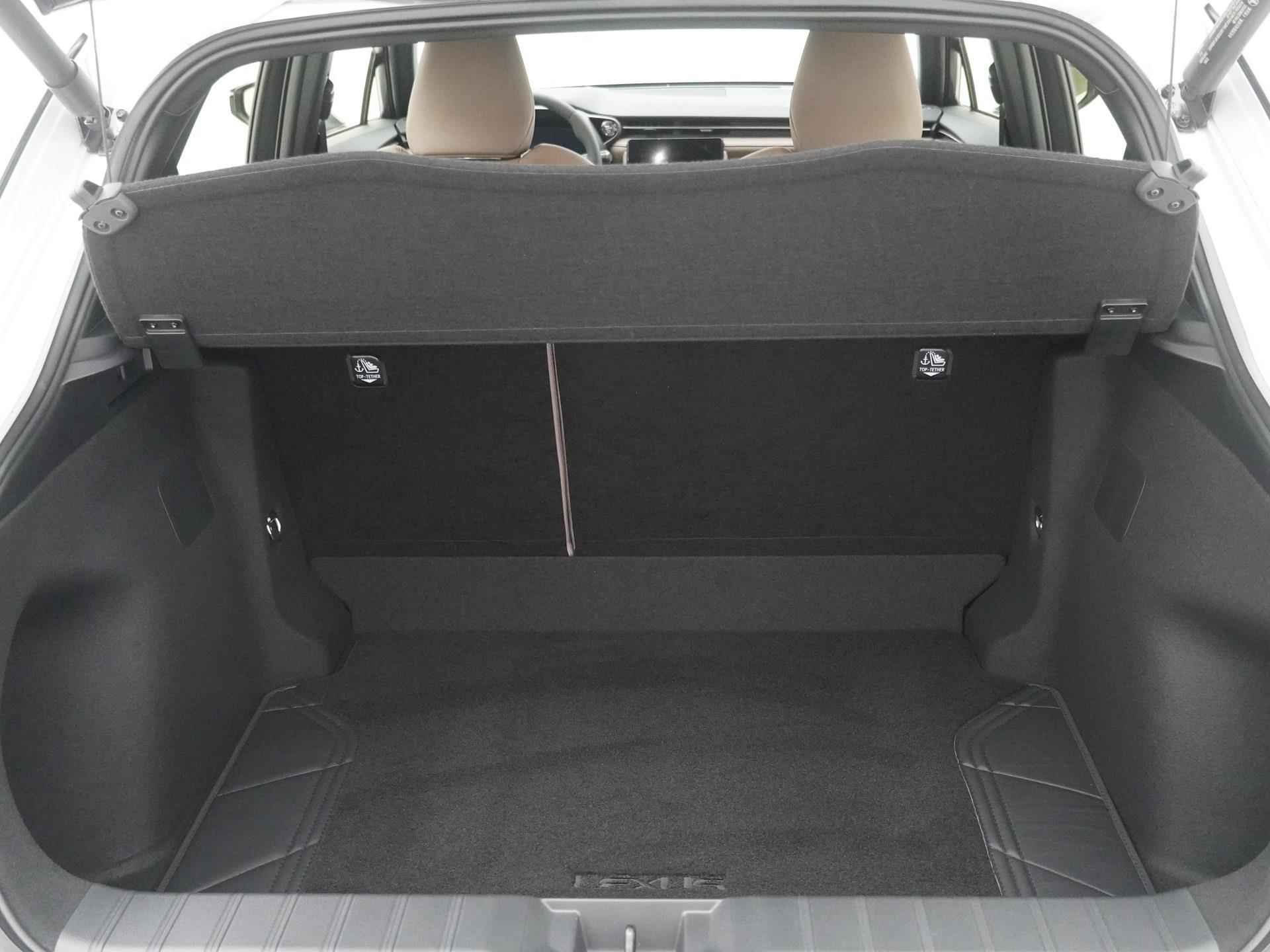 Lexus LBX Elegant 2WD | Nieuw! | Advanced Pack | Mark Levinson | Head-Up Display - 23/30