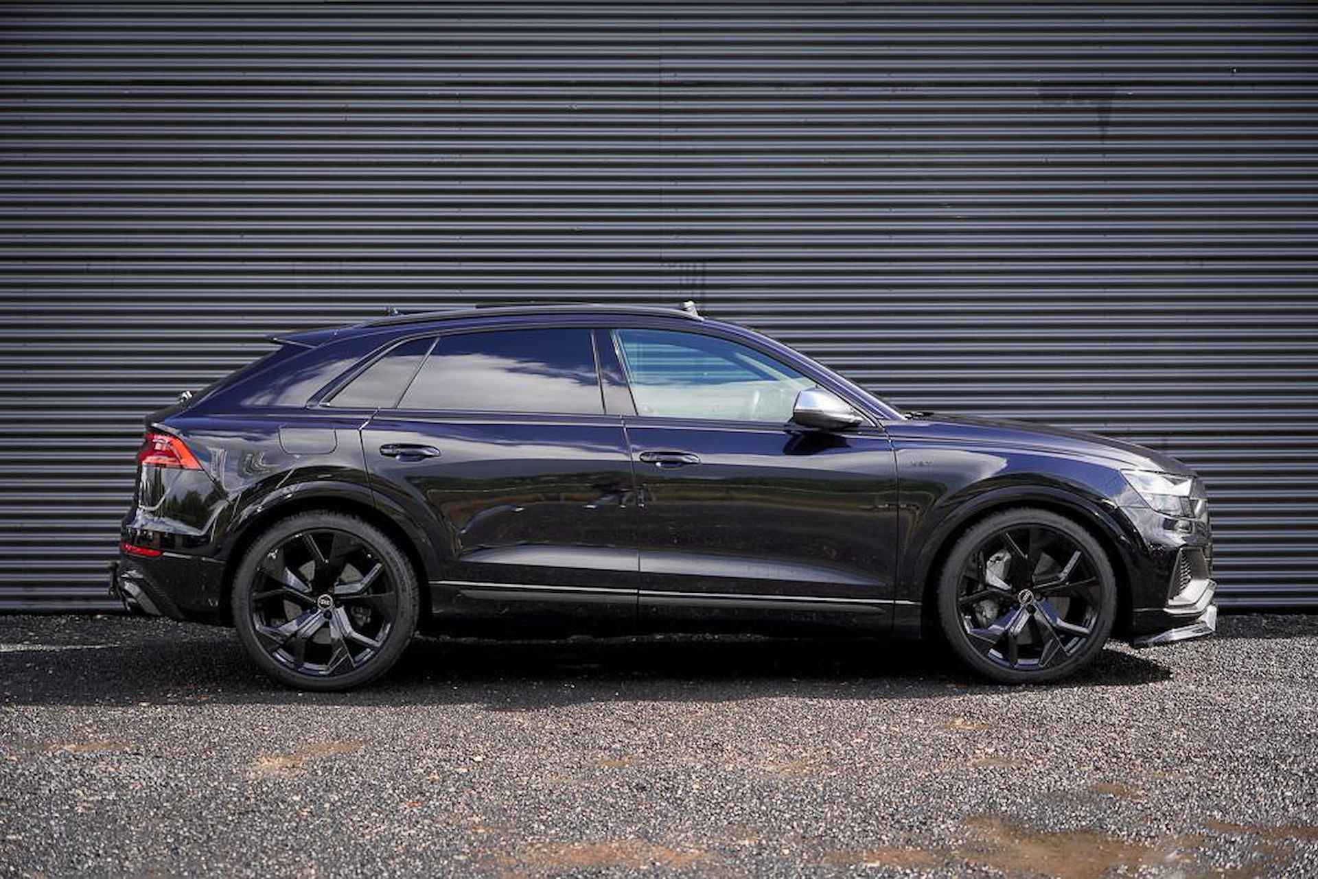 Audi Q8 4.0 TDI SQ8 quattro / Pano / 23''/ Keramisch / Carbon - 4/80