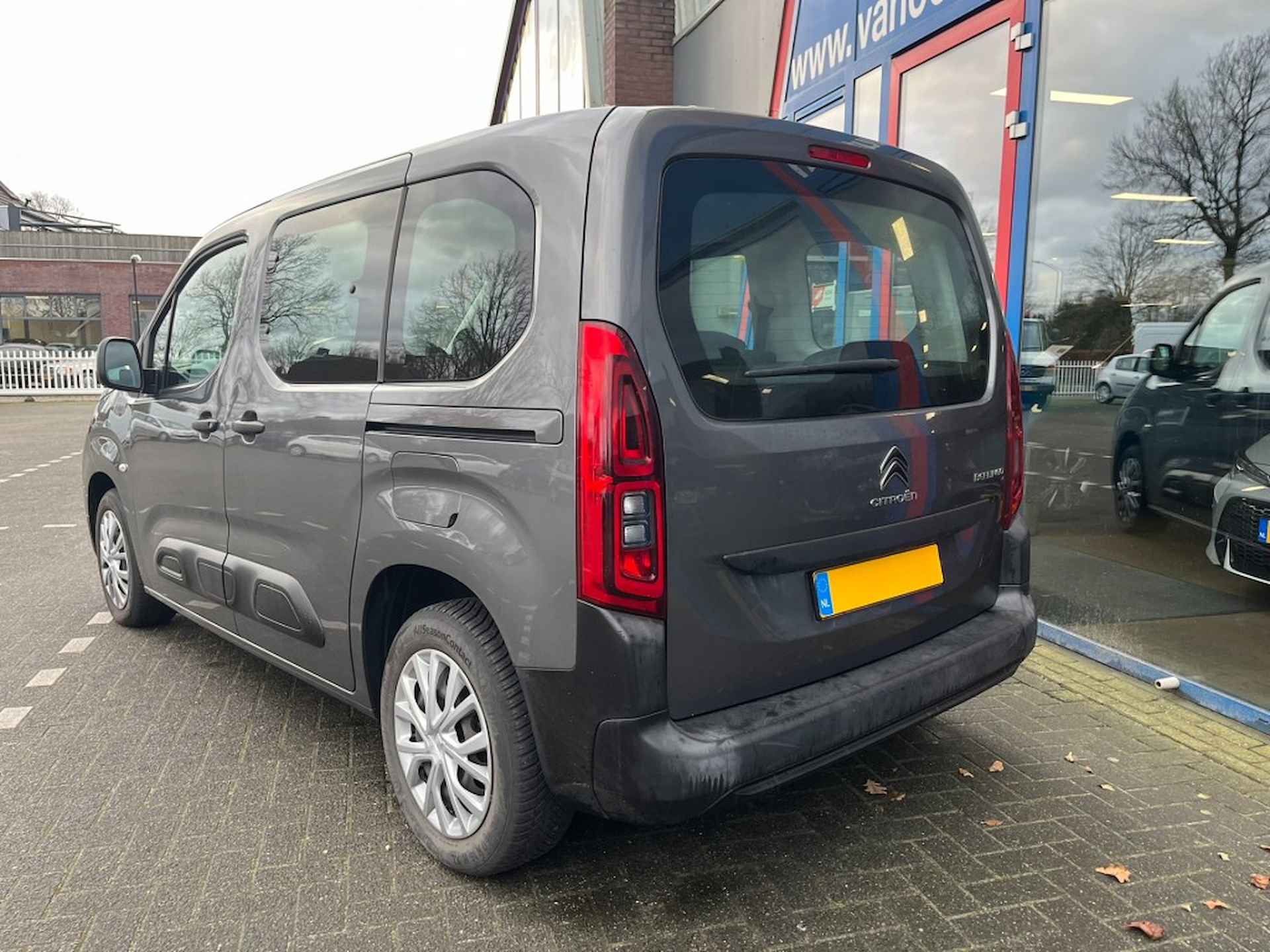 CITROEN Berlingo 1.2 110pk 5-Persoons Airco  bj2019 - 4/22