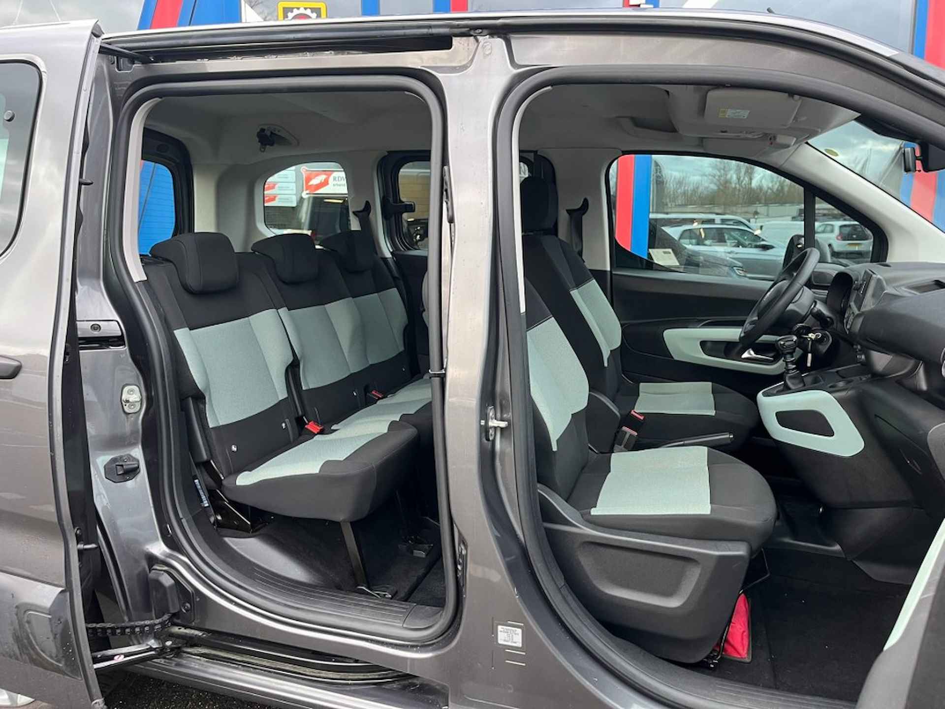 CITROEN Berlingo 1.2 110pk 5-Persoons Airco  bj2019 - 18/22