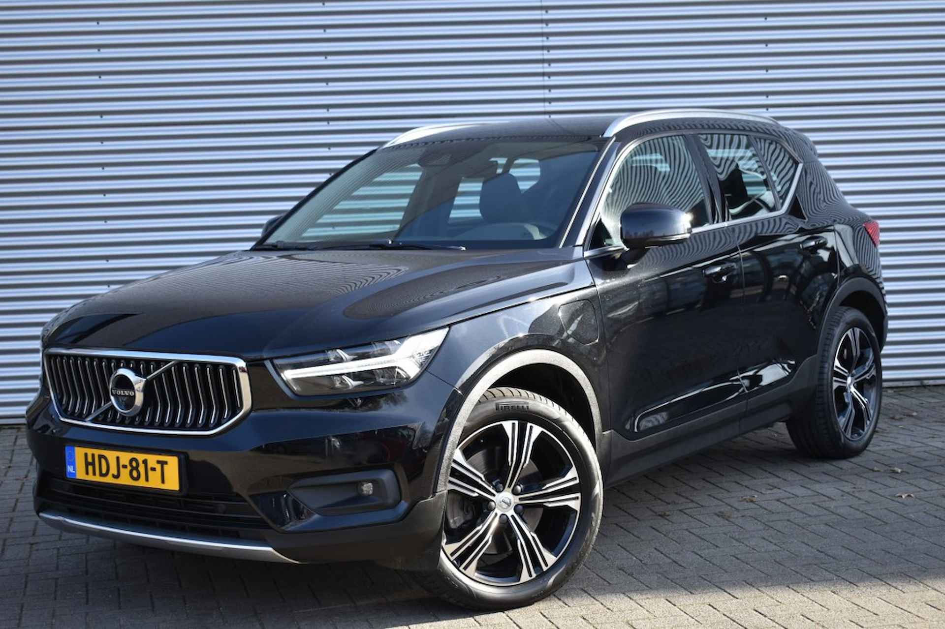 VOLVO Xc40 1.5 T5 RECHARGE R-DESIGN / ADAP. CRUISE / LEDER / EL. TREKHAAK