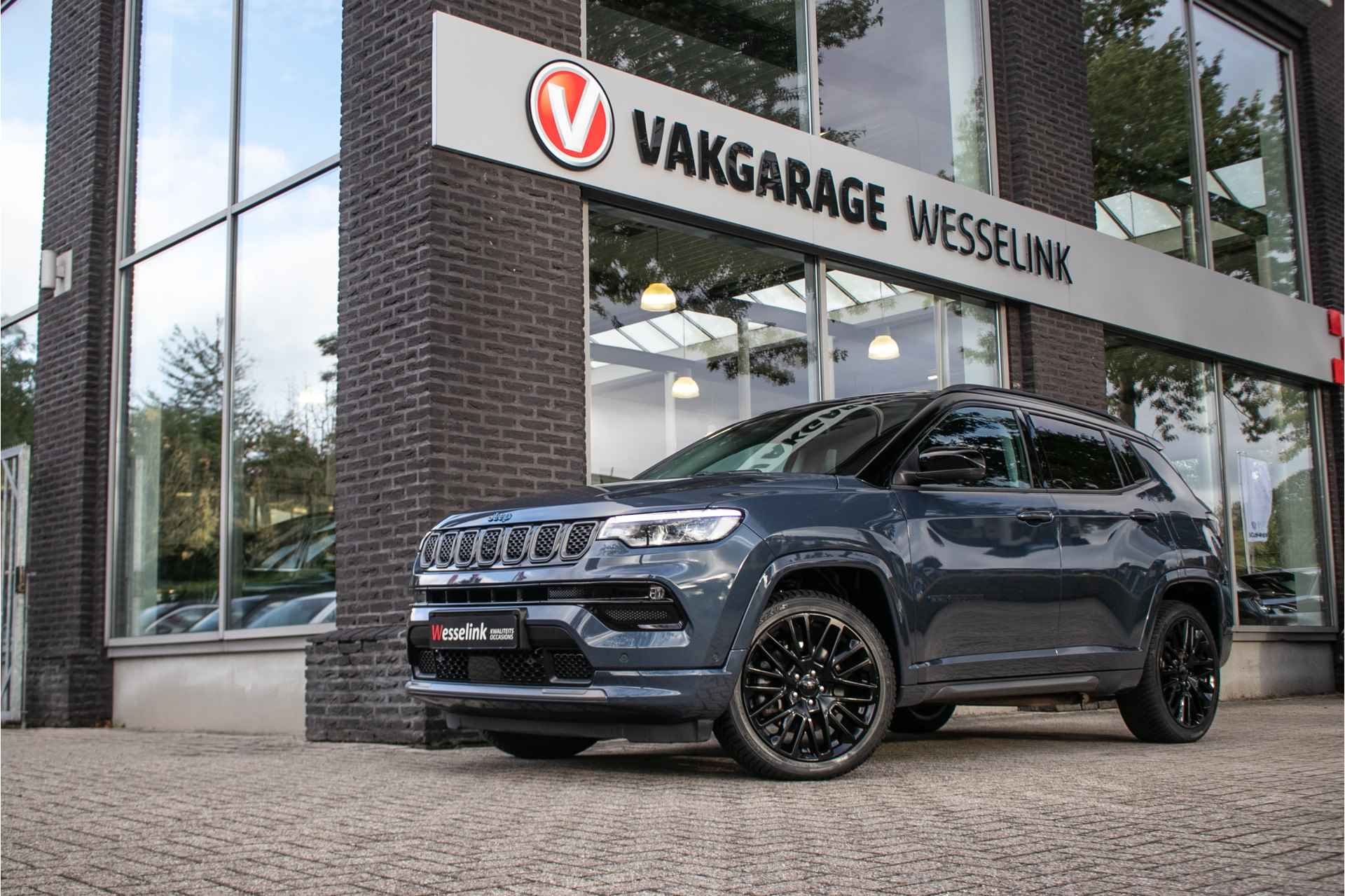 Jeep Compass 4xe 240 Plug-in Hybrid Electric S All-in rijklrprs | Nieuwe type | 360° camera | Leer | 4 seasons - 14/47