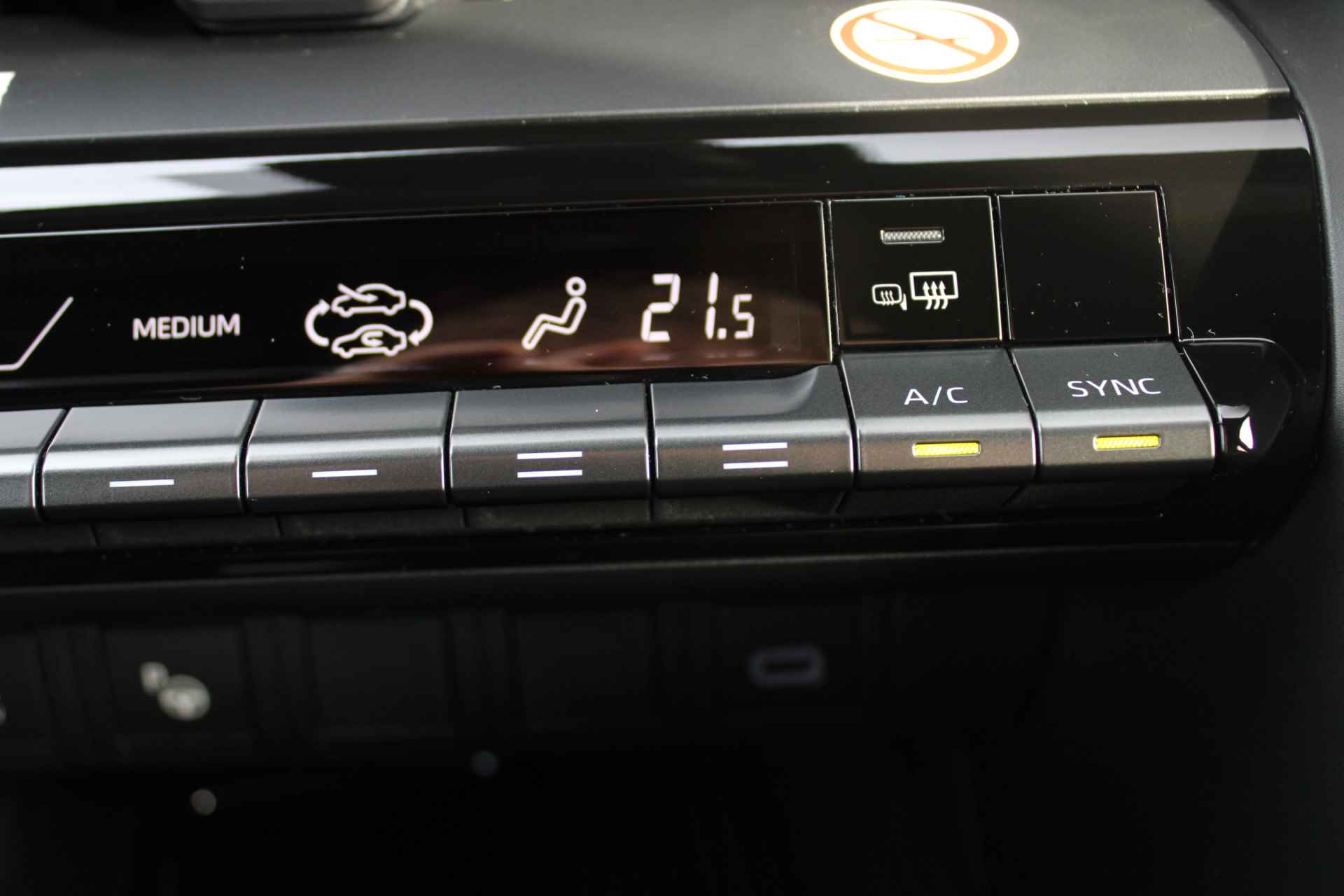Toyota C-HR 1.8 Hybrid First Edition Automaat 360 Camera, Elektrische Achterklep, Draadloze Apple Carplay\Android Auto, Navigatie - 31/54