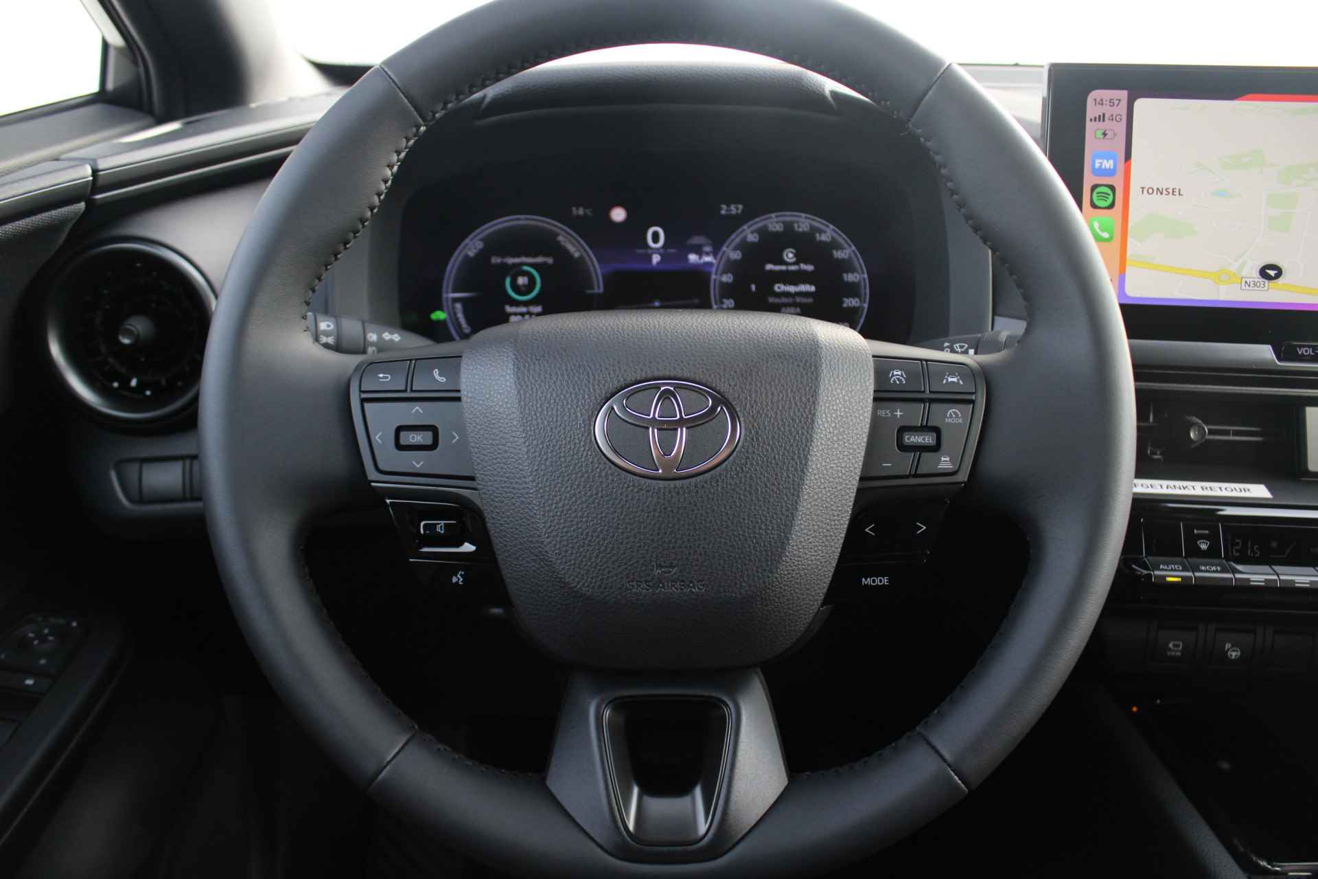 Toyota C-HR 1.8 Hybrid First Edition Automaat 360 Camera, Elektrische Achterklep, Draadloze Apple Carplay\Android Auto, Navigatie - 39/54