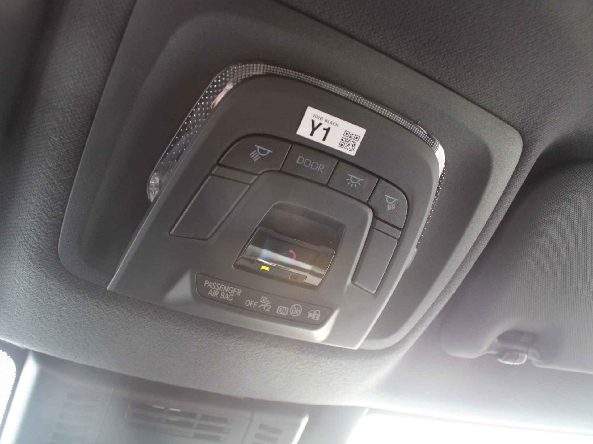 Toyota C-HR Hybrid 140 First Edition Automaat Bi-tone Premium lak , NL Auto 360 Camera, Elektrische Achterklep, Draadloze Apple Carplay\Android Auto, Navigatie - 49/54