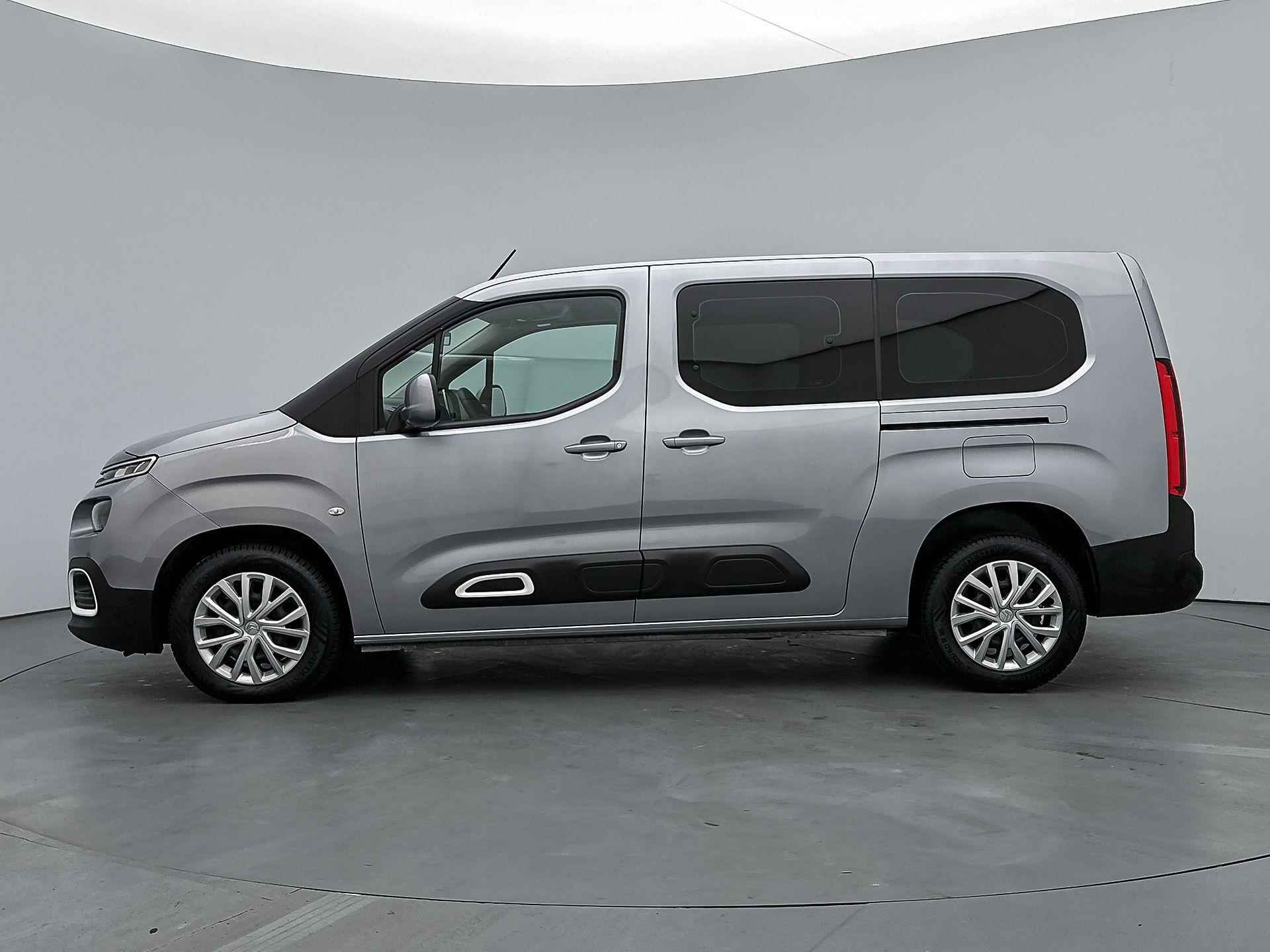 Citroen Berlingo XL Feel 110pk 7-zits | Navigatie | Climate Control | Cruise Control | Parkeersensoren v+a | Apple Carplay / Android Auto | DAB+ radio | Bluetooth | Automatisch dimlicht | Regensensor | 2x Schuifdeur | All seasonbanden | - 6/31