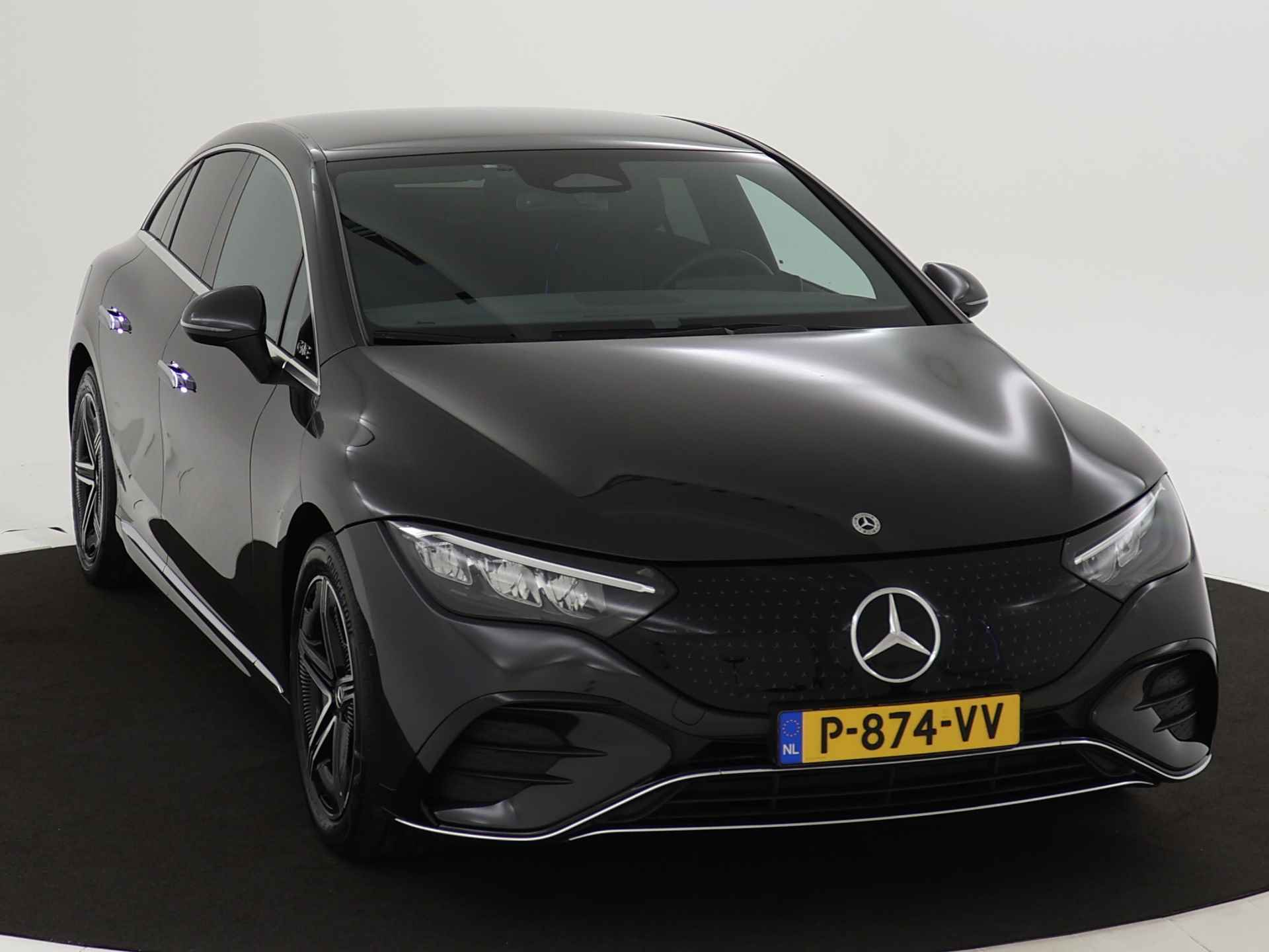 Mercedes-Benz EQE 350+ Launch Edition AMG Line 91 kWh | Trekhaak | Alarm | Rijassistentiepakket | Memorypakket | Dodehoek assistent | Keyless Go | Car Play | LED | Inclusief 24 MB Premium Certified garantie voor Europa. - 29/45